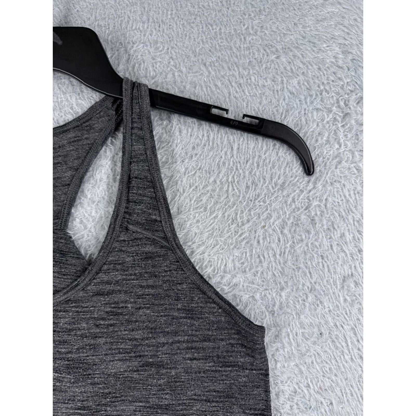 Lululemon Lululemon Shirt Women Gray Essential Tank Yoga Luon Racerback 4 Sleeveless Casual Active Knit Jersey Tank Top Women's Regular Size 4 Gray Size S / US 4 / IT 40 - 2 Thumbnail