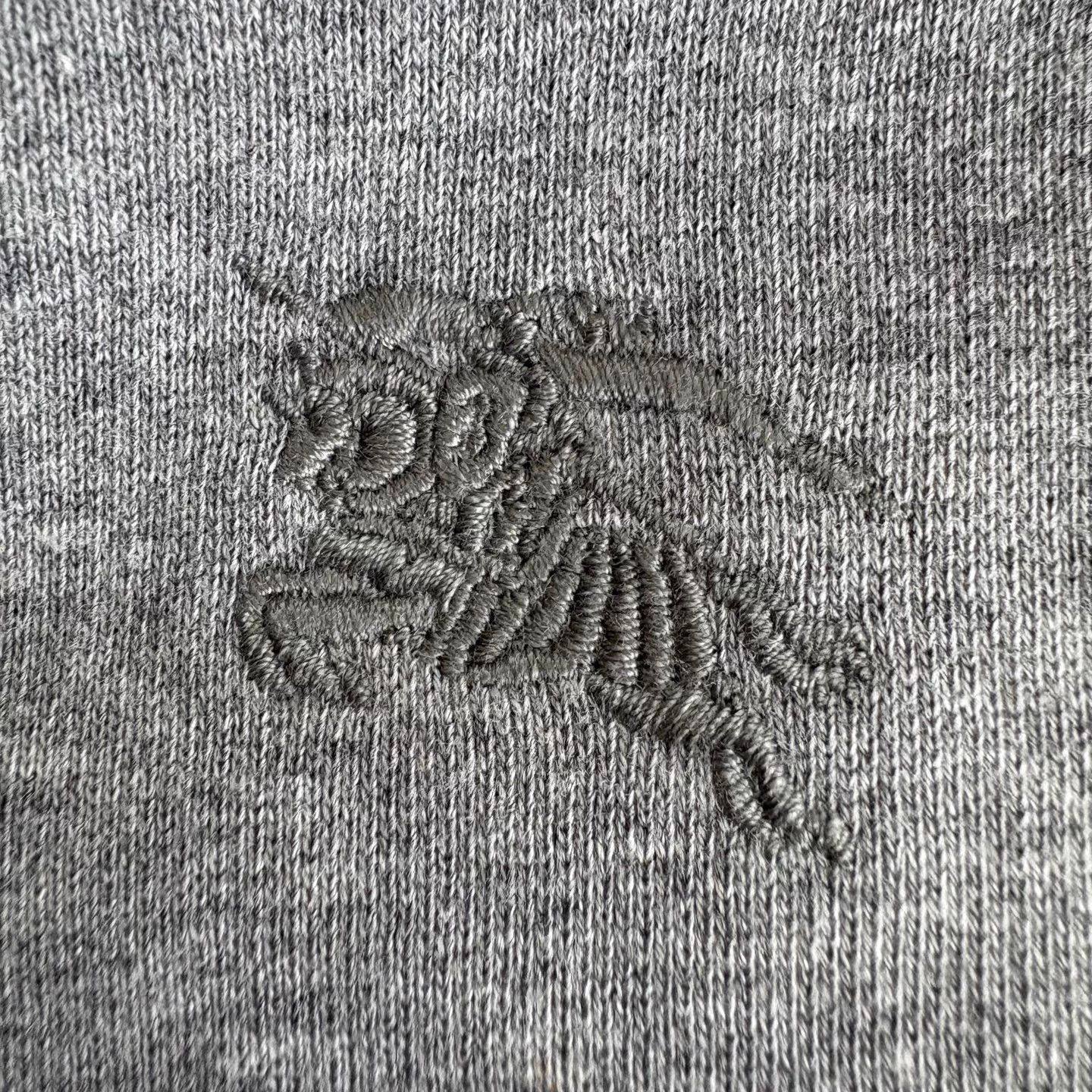 Burberry BURBERRY Grey Horseferry Embroidery Check Hoodie Size US M / EU 48-50 / 2 - 5 Thumbnail
