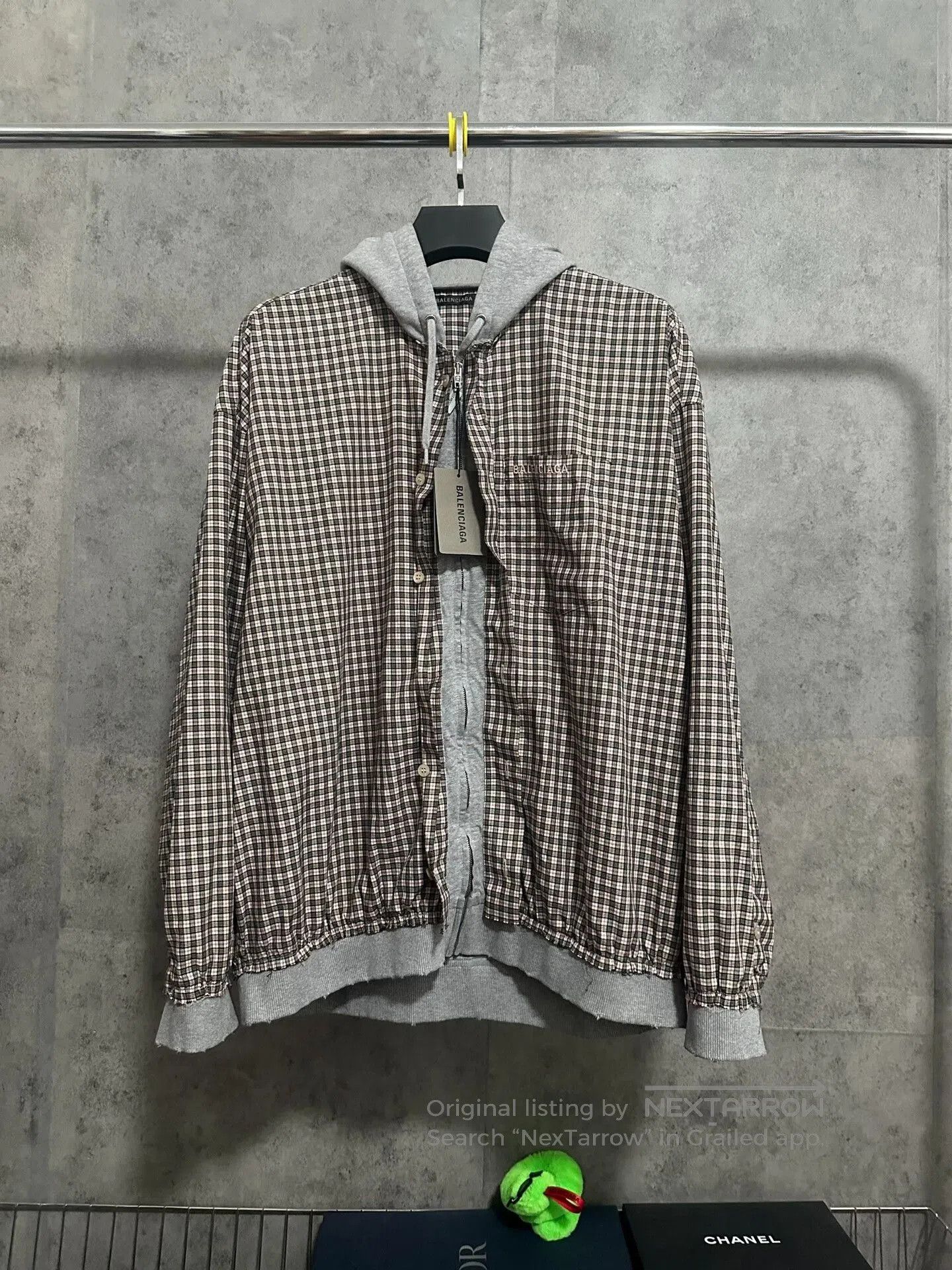 Balenciaga balenciaga gray hooded check shirt jacket. Size US XS / EU 42 / 0 - 1 Thumbnail