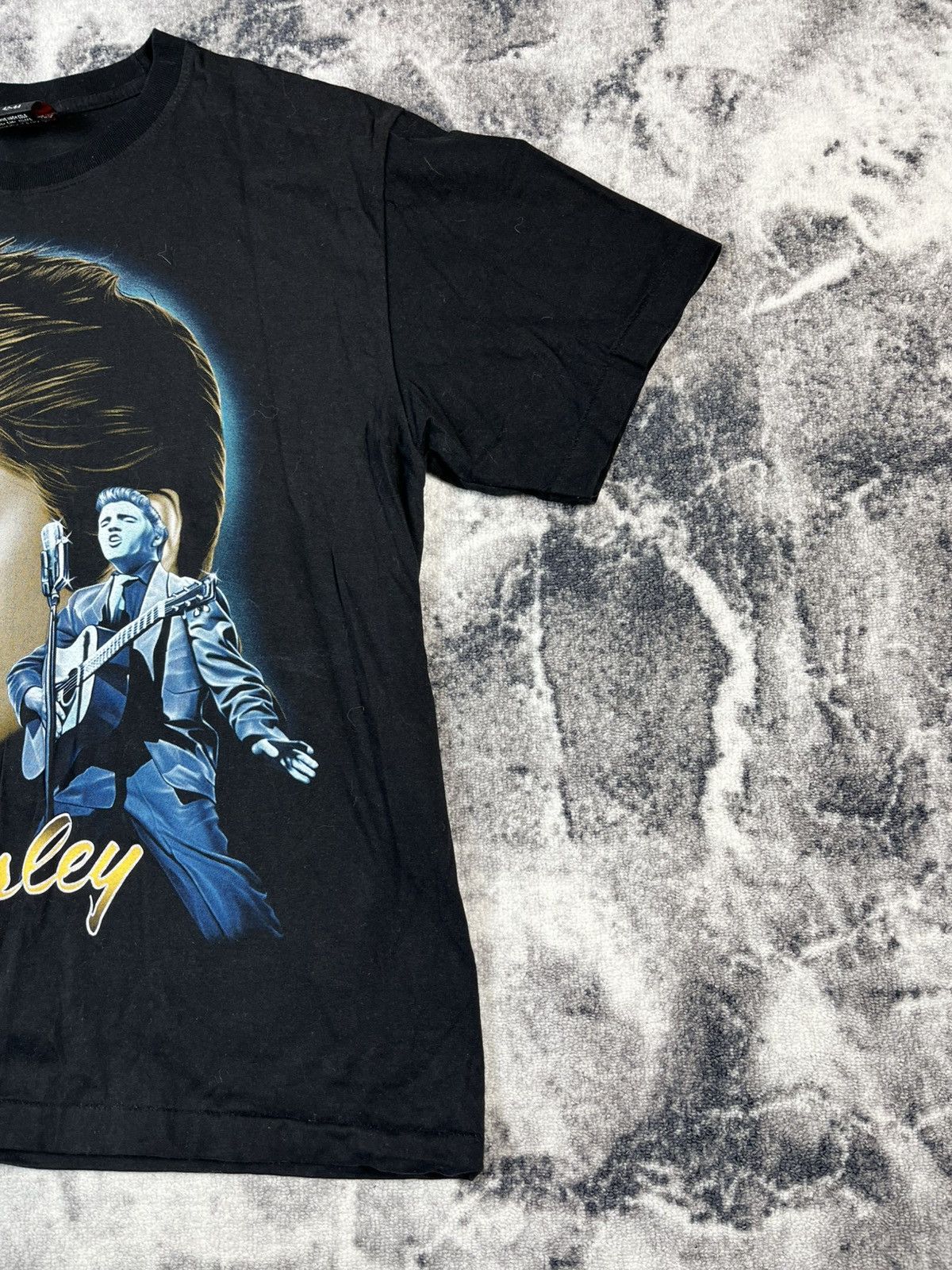Band Tees Vintage Elvis Presley Rock Tees Graphic T-Shirt USA L Size US L / EU 52-54 / 3 - 3 Thumbnail