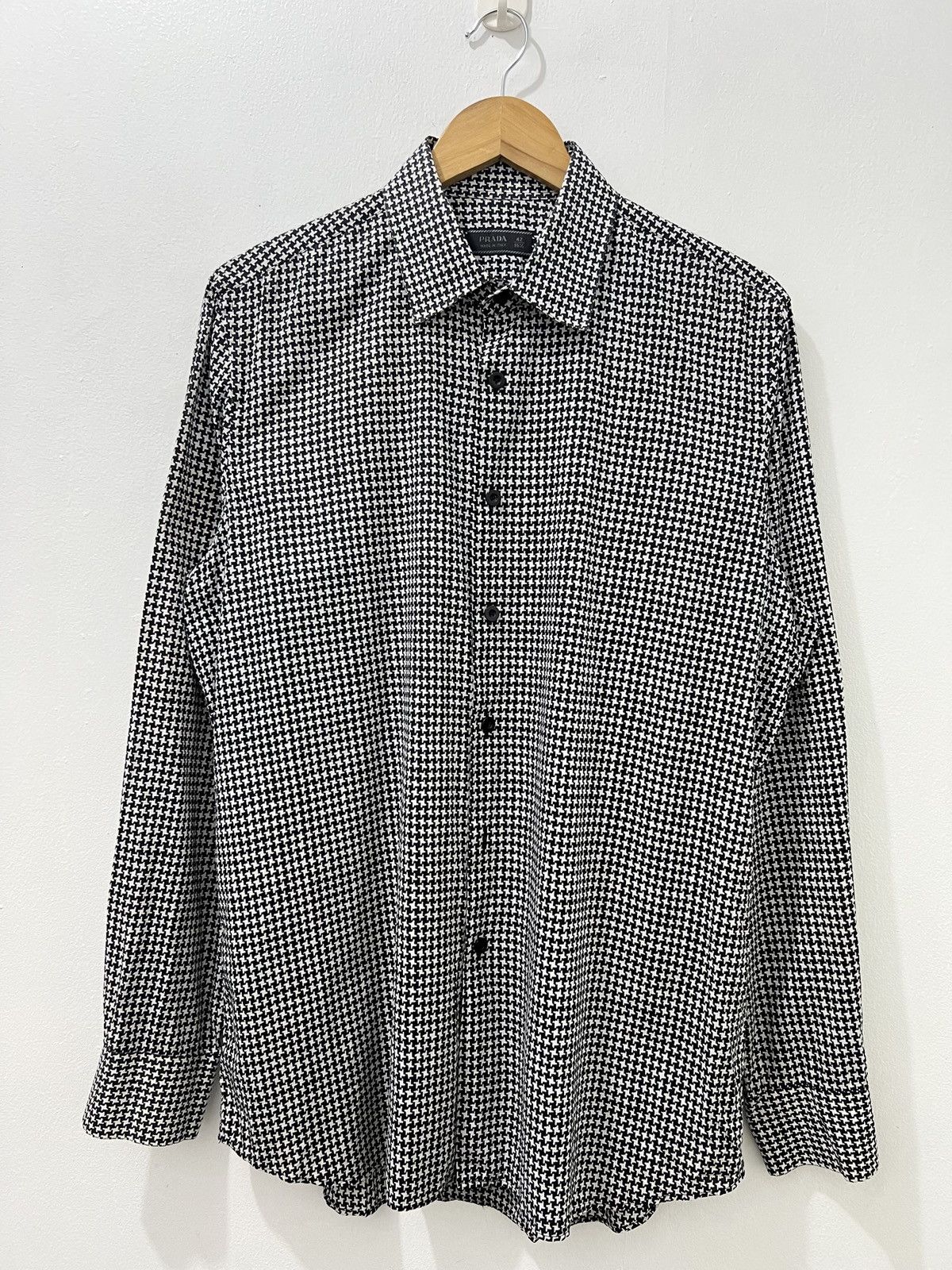 Prada Prada - S/S09 - All Over Print Long Sleeve Dress Shirt Size US L / EU 52-54 / 3 - 1 Thumbnail