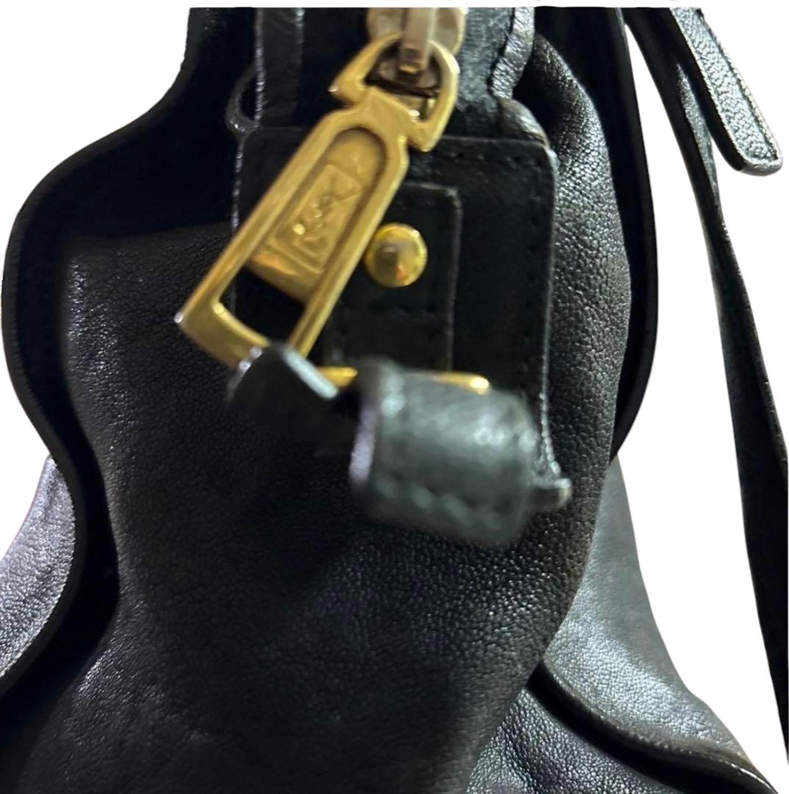 Yves Saint Laurent Saint Laurent - Black Leather Handbag Gold Y Logo Size ONE SIZE - 7 Thumbnail