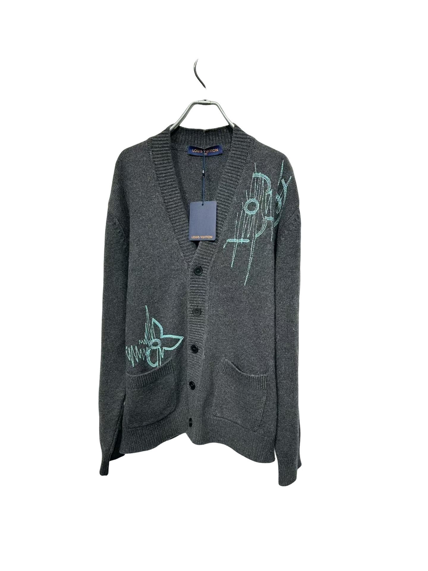 Louis Vuitton Louis Vuitton Green Embroidered Knit Cardigan L Size US L / EU 52-54 / 3 - 1 Thumbnail