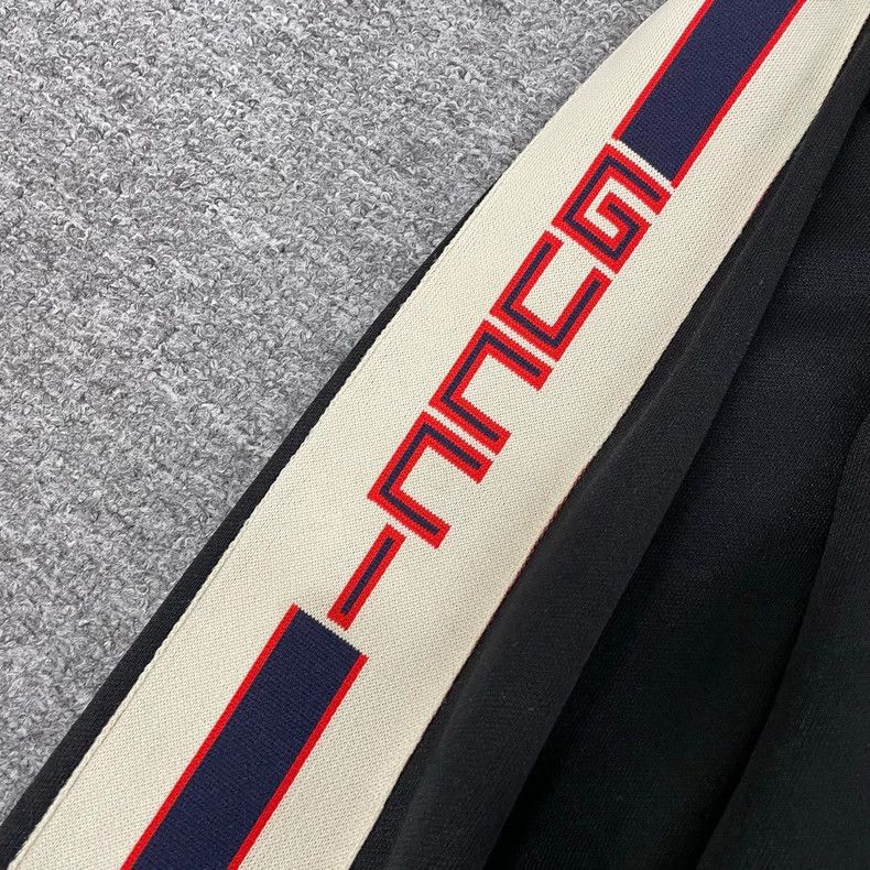 Gucci Gucci String Logo Hooded Sweatshirt 2502-Nextarrow Size US S / EU 44-46 / 1 - 4 Thumbnail