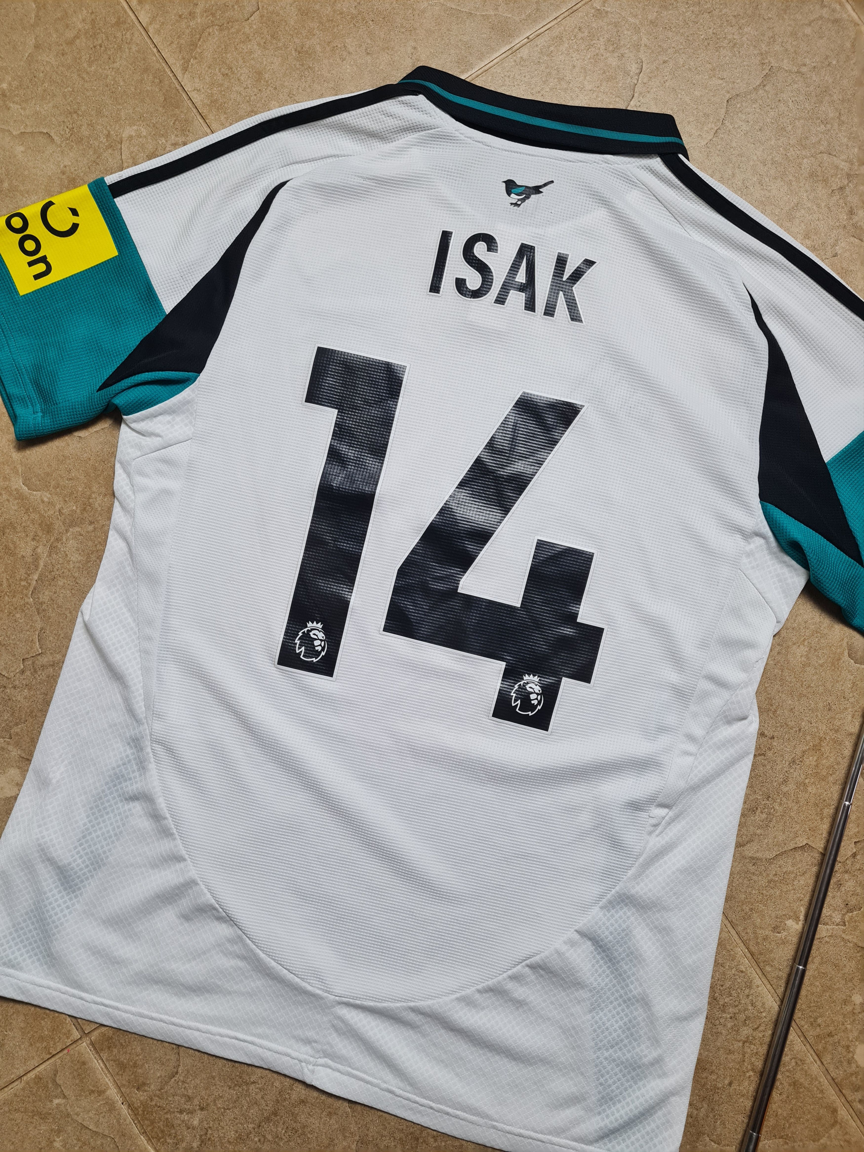 Adidas Adidas Newcastle United 24/25 Third Authentic ISAK #14 Size US L / EU 52-54 / 3 - 10 Thumbnail