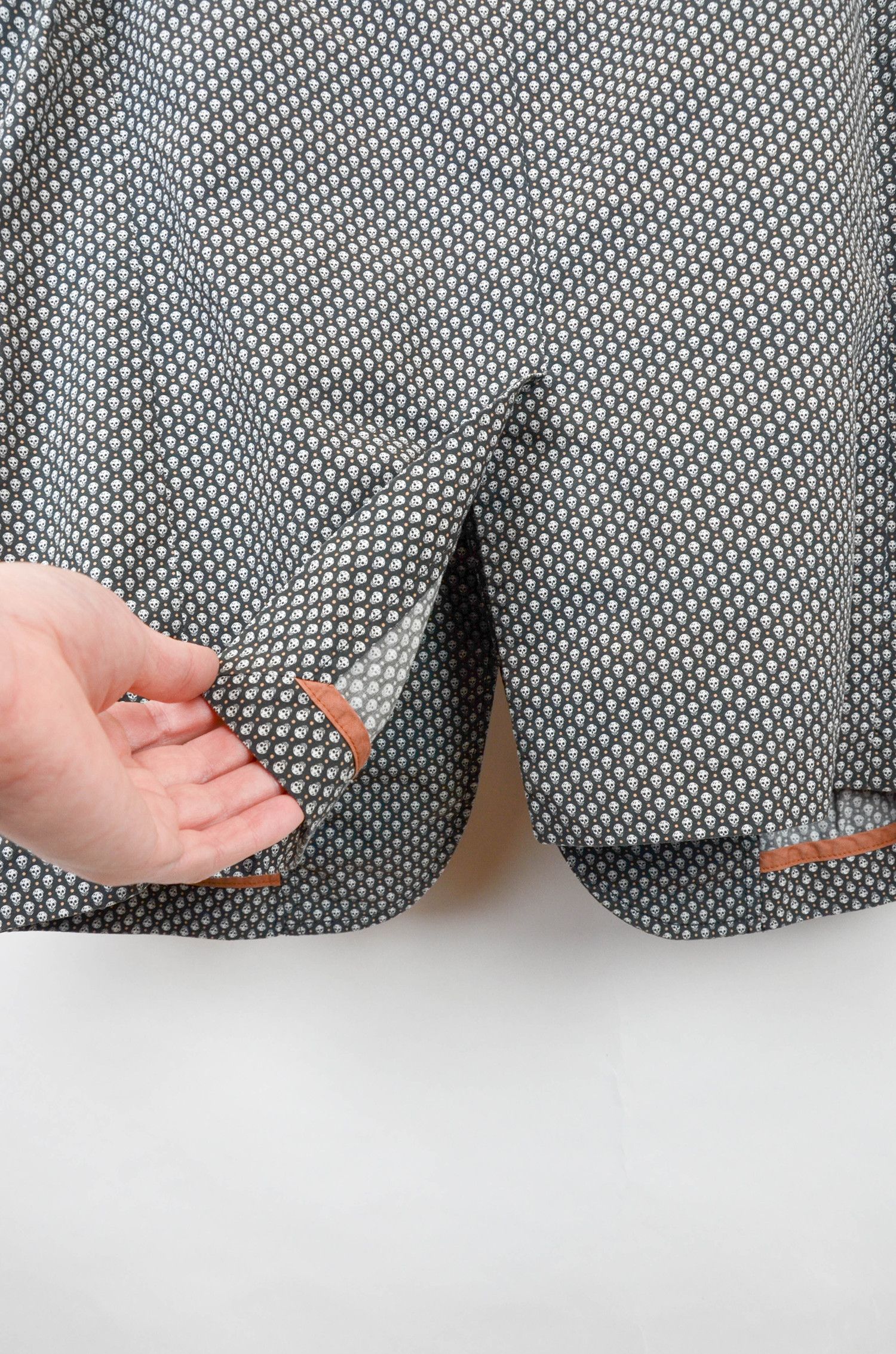 Alexander McQueen ALEXANDER MCQUEEN Iconic Skull Dot Blazer - 50 Size 50R - 9 Thumbnail