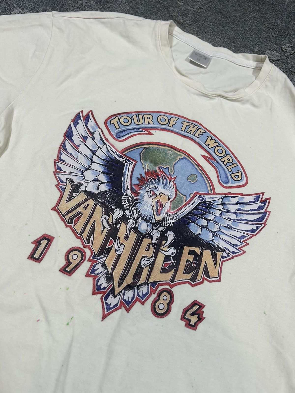 Vintage Van Halen Tour of the World 1984 Rock Tee M Size US M / EU 48-50 / 2 - 2 Thumbnail