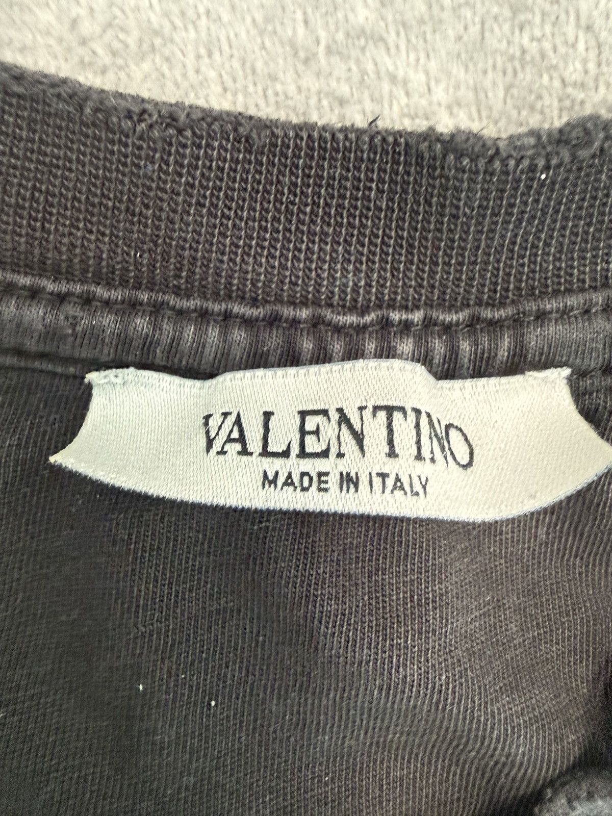 Valentino Very nice Size US M / EU 48-50 / 2 - 3 Thumbnail