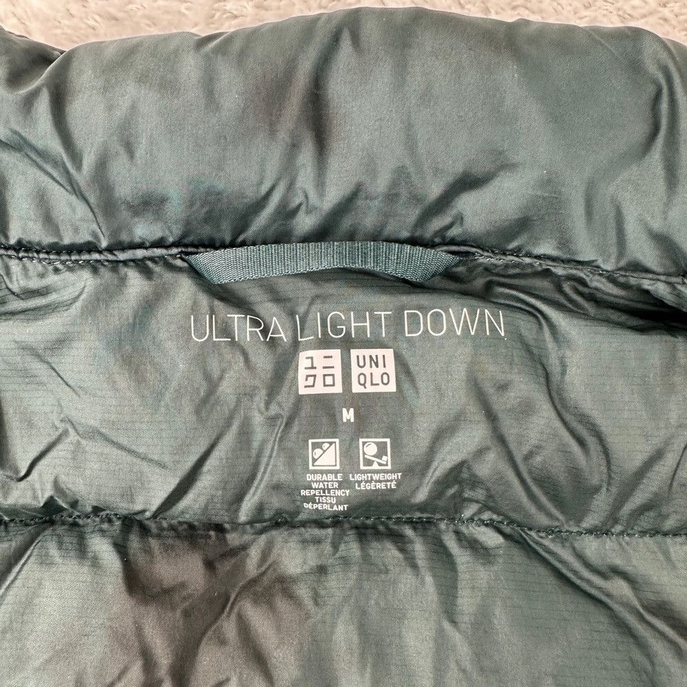 Uniqlo Uniqlo Green Ultra Light Down Vest Men’s Size M Size US M / EU 48-50 / 2 - 5 Thumbnail