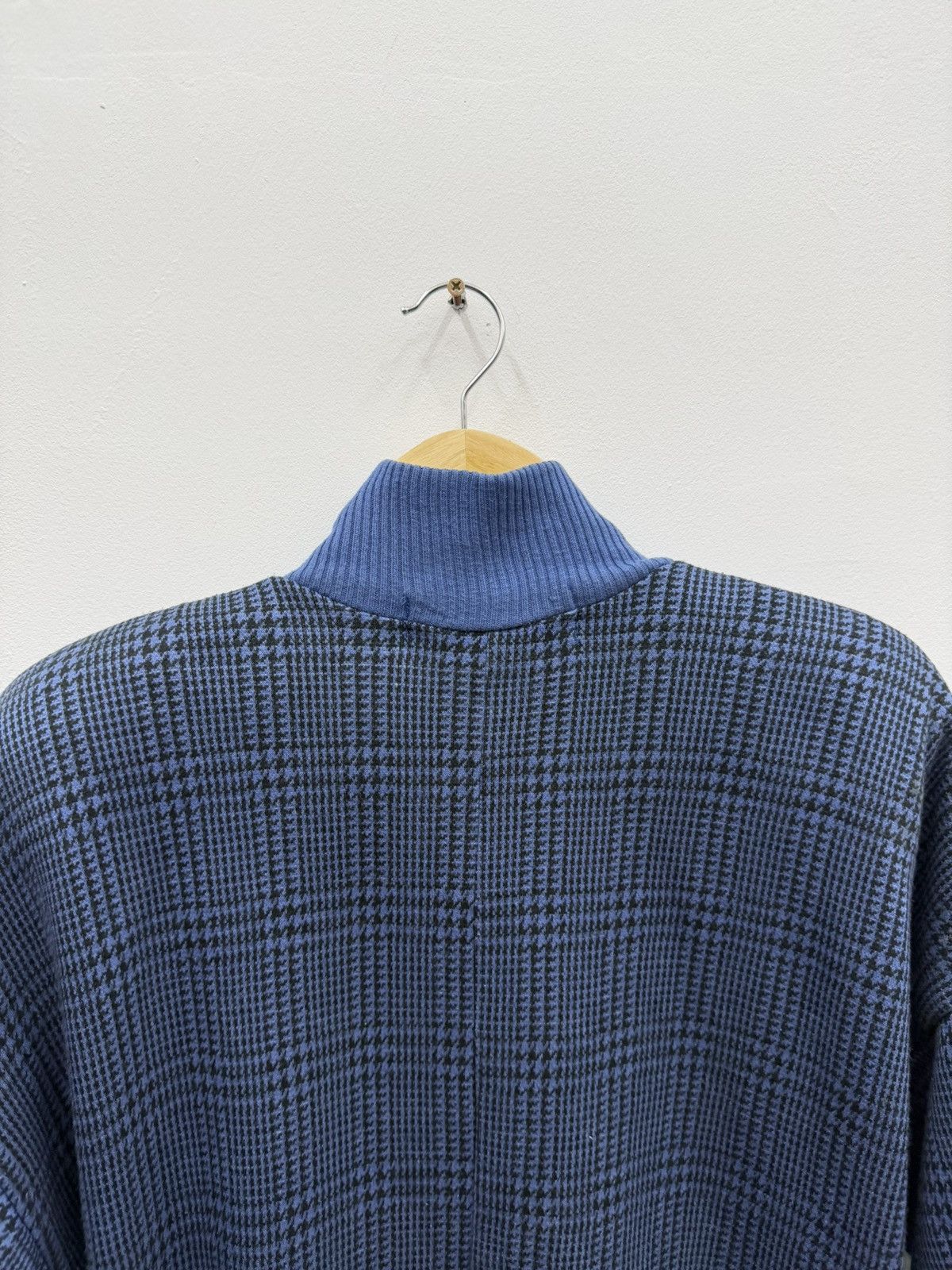 Norma Kamali Norma Kamali Blue Plaid Snap Button Sweater Size M / US 6-8 / IT 42-44 - 8 Thumbnail
