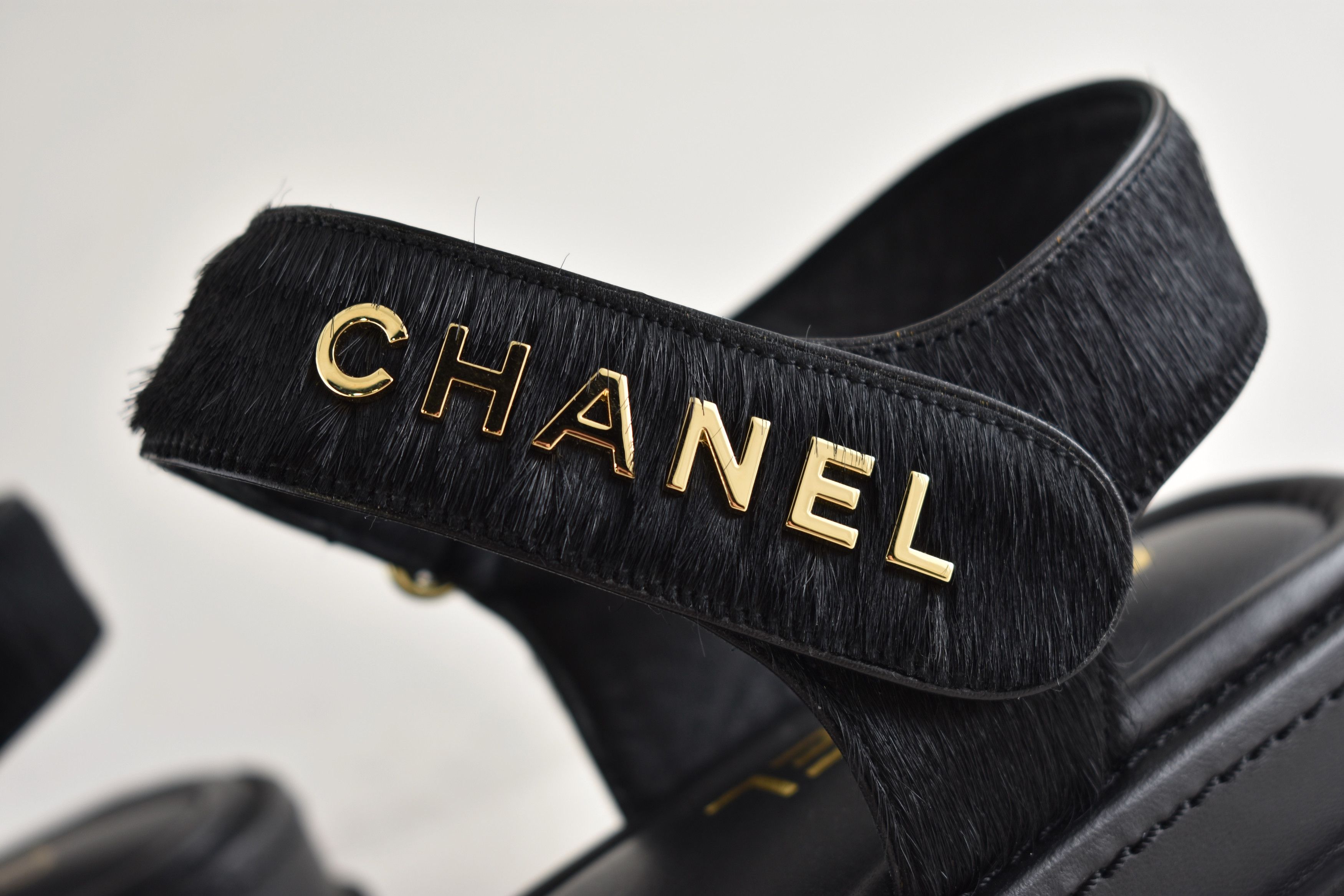 Chanel Chanel 24B CC Logo Mule Slide Strap Flat Teva Dad Sandal 36 Size US 6 / IT 36 - 15 Thumbnail