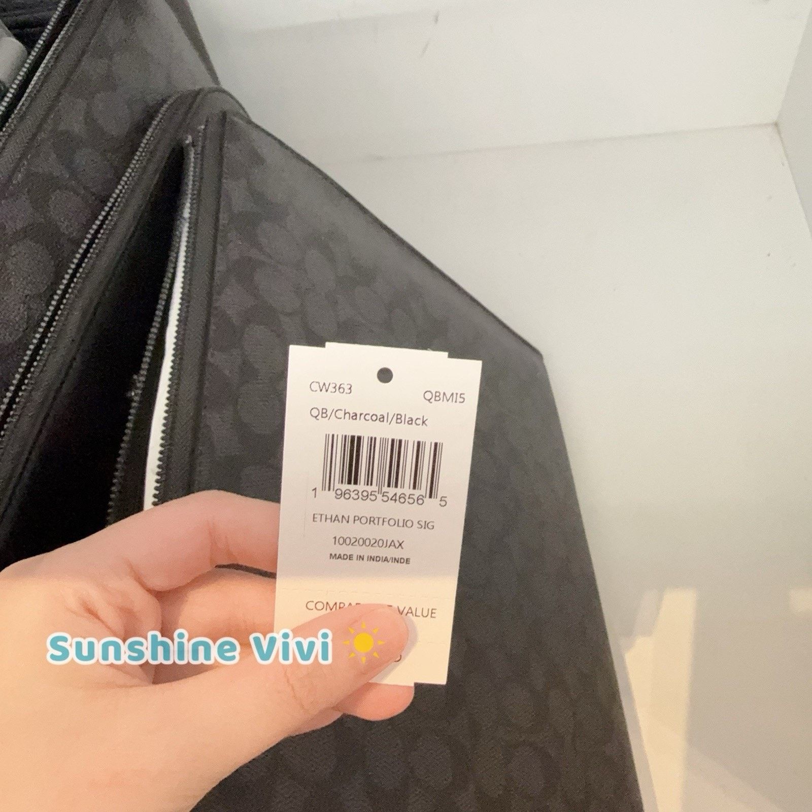 Coach NWT COACH Ethan Portfolio Gunmetal/Charcoal/Black cw363 Size ONE SIZE - 4 Thumbnail