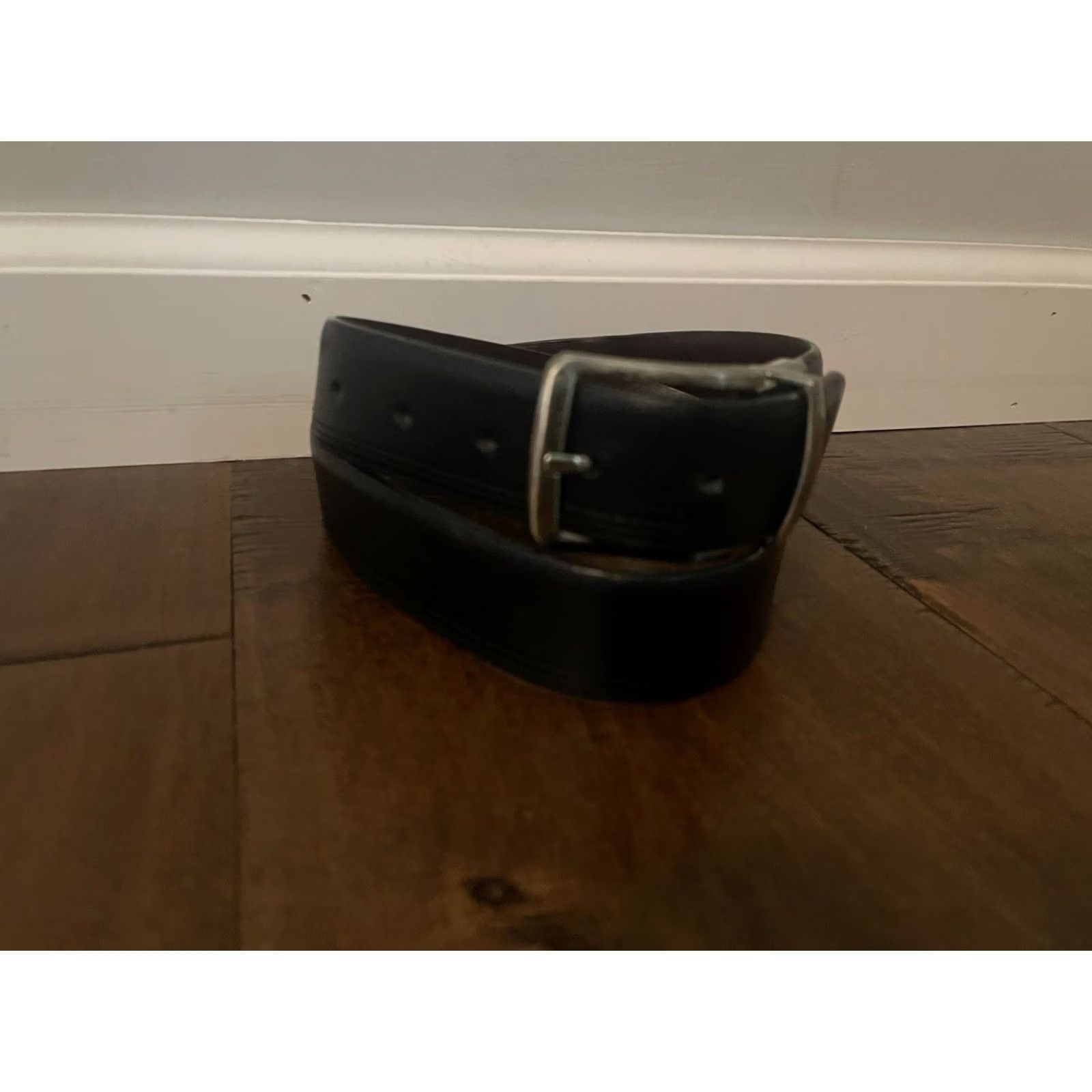 Tommy Bahama VINTAGE? No — Reversible Belt Leather 11TM02XZ16 Black/Brown - Men's Small 30-32 Tommy Bahama Belt Leather Buckle Size ONE SIZE - 2 Thumbnail