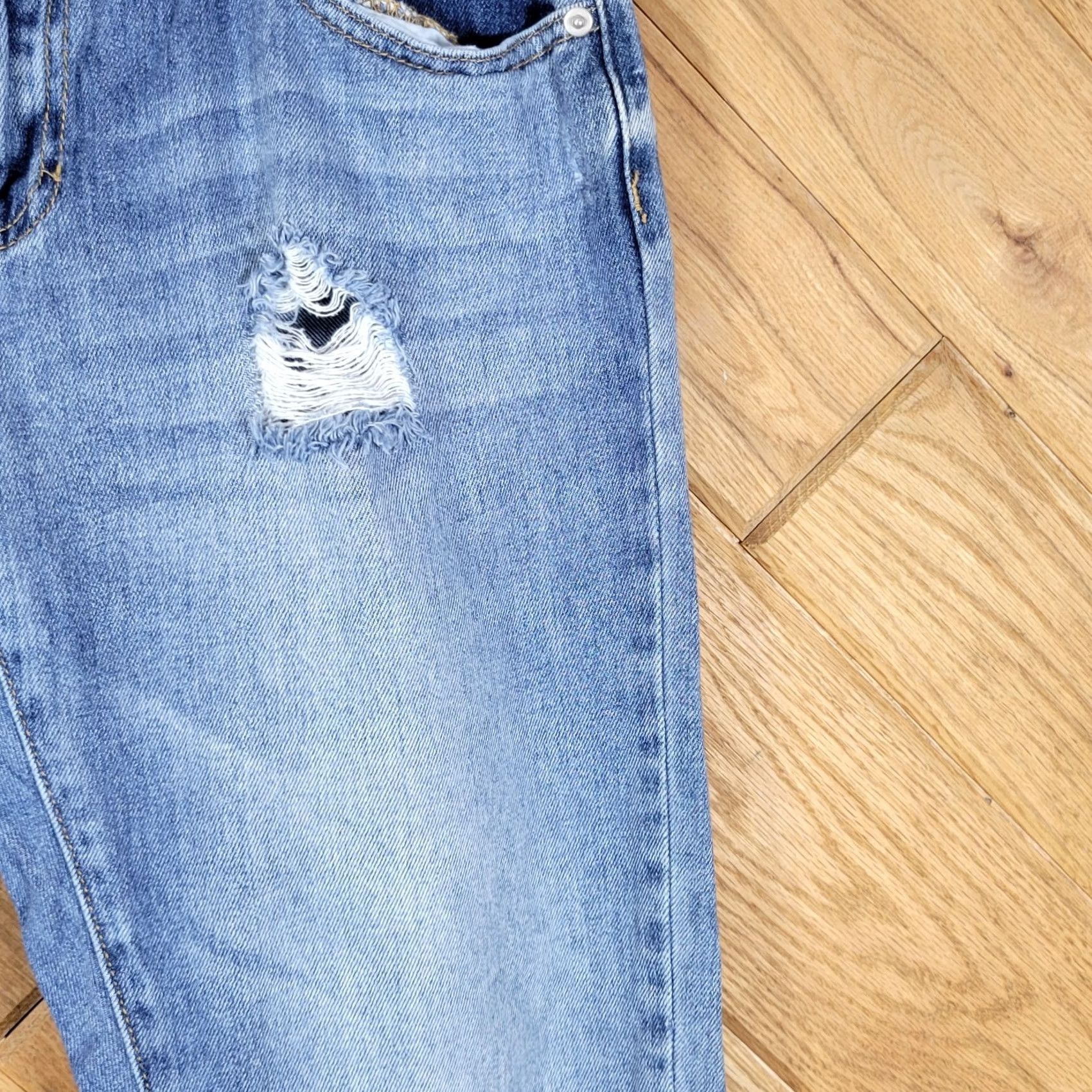 Mason's Ashley Mason Women's Denim Distressed Raw Hem Ankle Jeans Blue Juniors Size 7 Jeans Distressed Pockets 5-Pocket Design Ankle Denim Jeans Mens Size 28" / US 6 / IT 42 - 4 Thumbnail