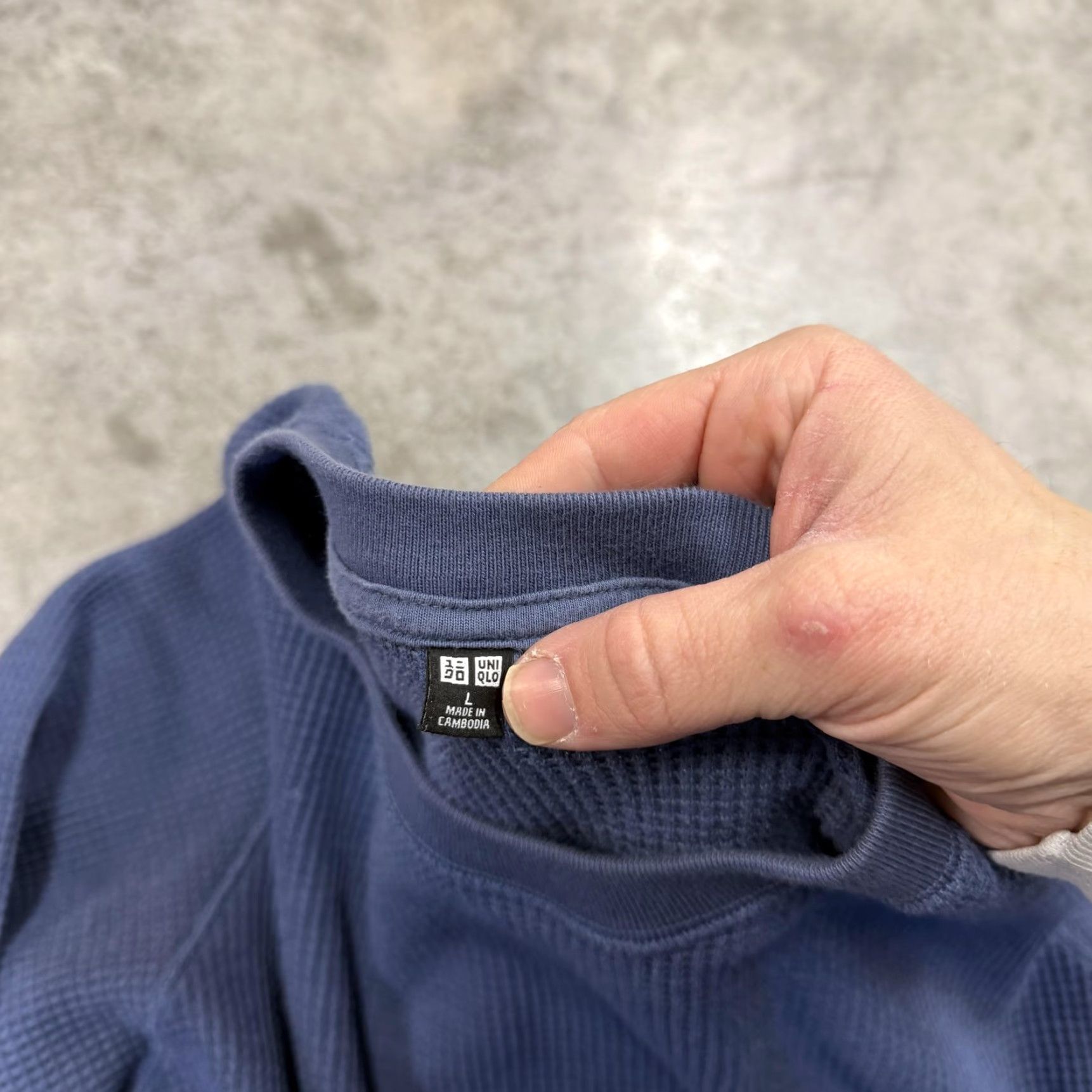 Uniqlo Uniqlo Shirt Mens Small Blue Waffle Knit Long Sleeve Thermal Crewneck Tee Size US S / EU 44-46 / 1 - 2 Thumbnail