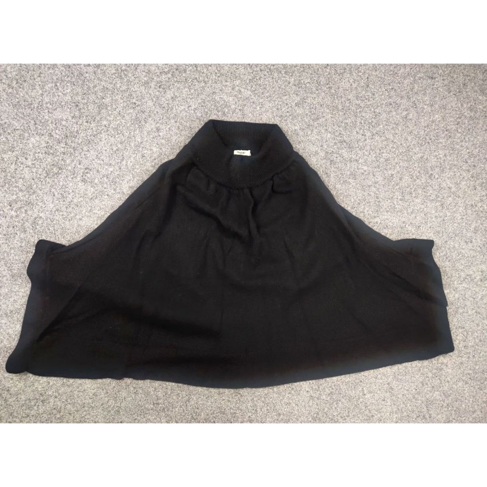 Issey Miyake VINTAGE ISSEY MIYAKE Japan women's cardigan sweater black knit crew neck long sleeve M Wool logo solid cable-knit Size M / US 6-8 / IT 42-44 - 6 Thumbnail