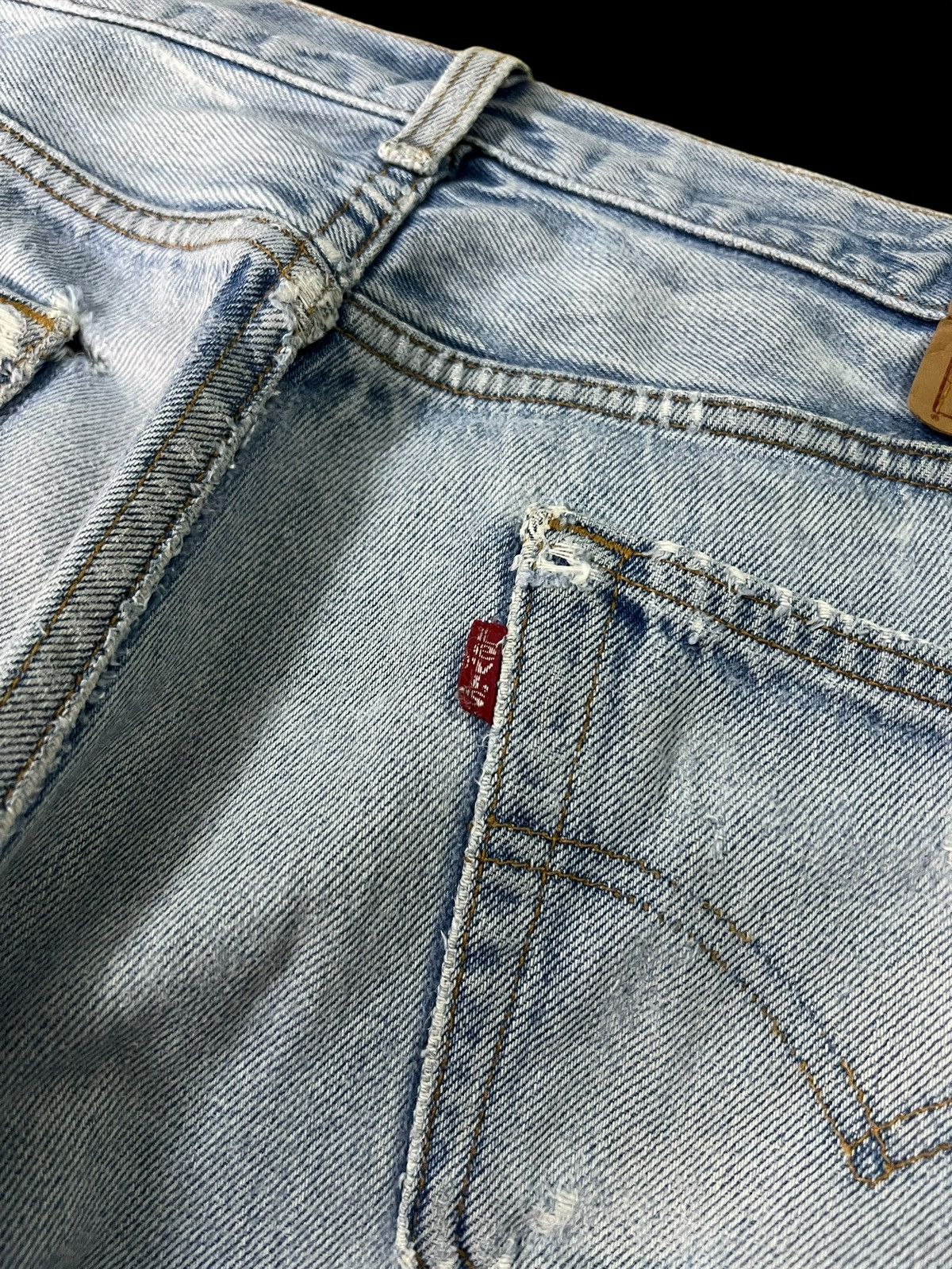 Levi's Vintage Levi’s 501xx Distress Faded Ripped Jean Size US 35 - 16 Thumbnail