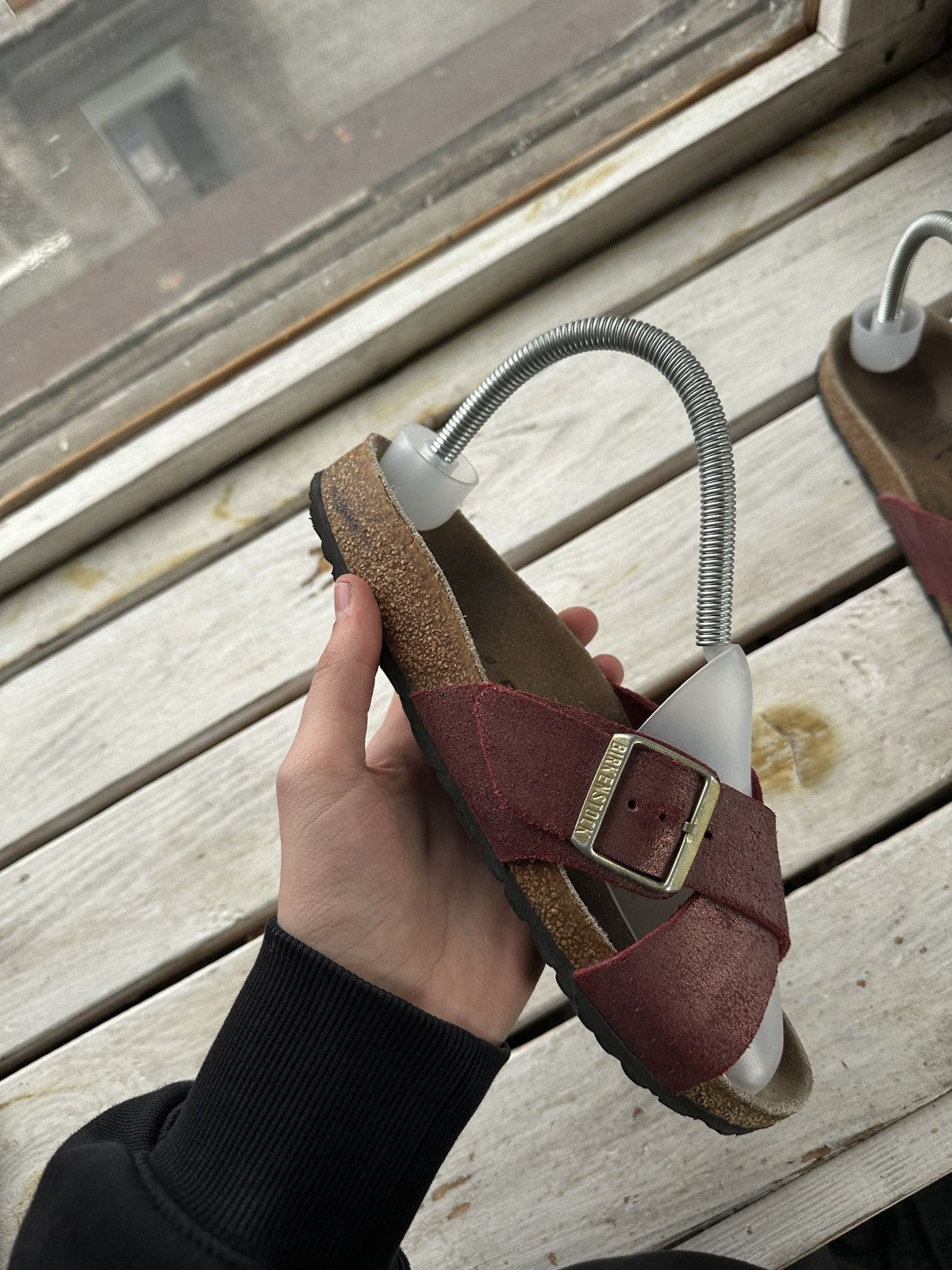 Birkenstock 🚨Vintage Birkenstock 38 dark red Luxe Sandals rare slides Size US 8 / IT 38 - 2 Thumbnail