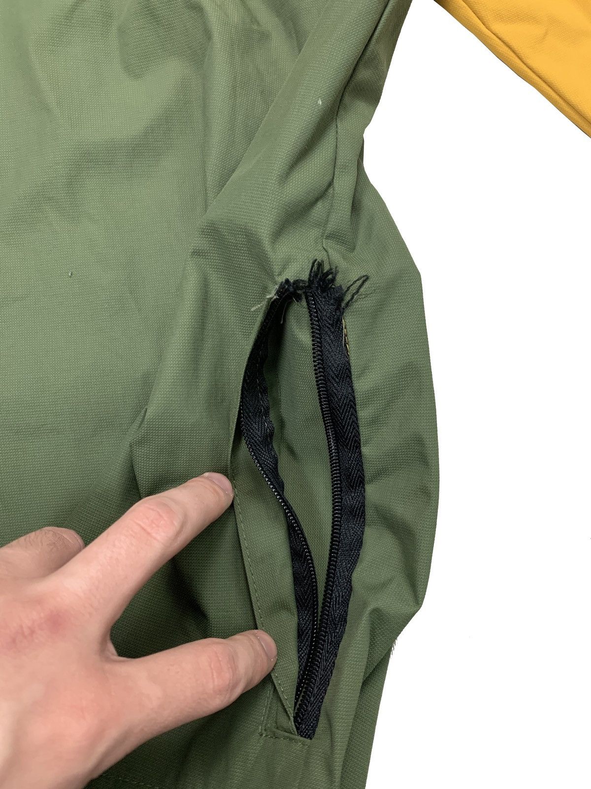 The North Face Vintage Custom The North Face Packable Jacket M Windbreaker Size US M / EU 48-50 / 2 - 7 Thumbnail