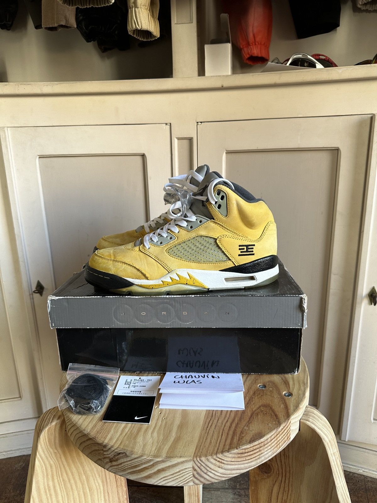 Jordan Brand × Nike Jordan 5 Tokyo exclusive Size US 8 / EU 41 - 5 Thumbnail