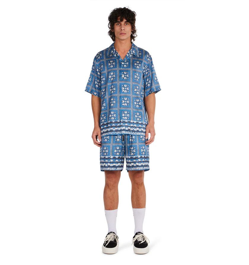 Nahmias o1h1sh11224 Tield Silk Shirt in Tiled Print Size US XL / EU 56 / 4 - 1 Thumbnail