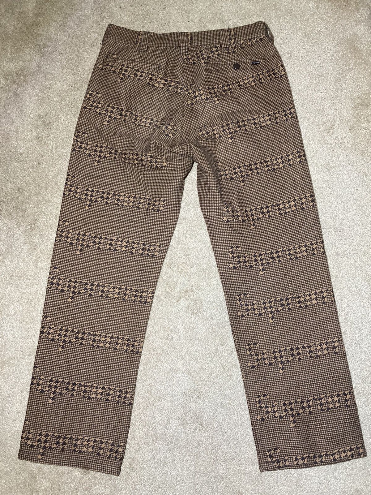 Supreme FW20 Supreme Brown Houndstooth Logo Pants 30 2020 Graphic OG |  Grailed