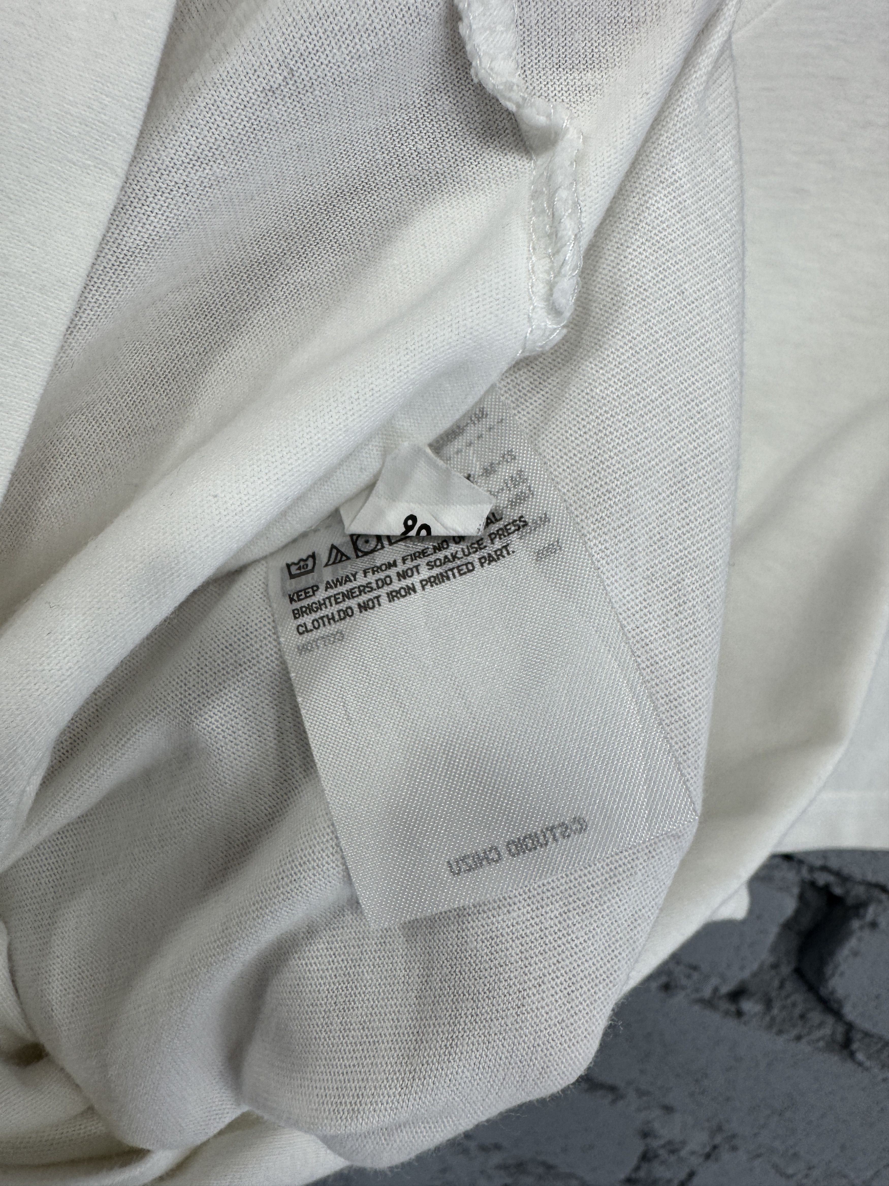 Uniqlo Uniqlo Mamoru Hosoda Animation Film Works King Kazma Tshirt Size US M / EU 48-50 / 2 - 7 Thumbnail