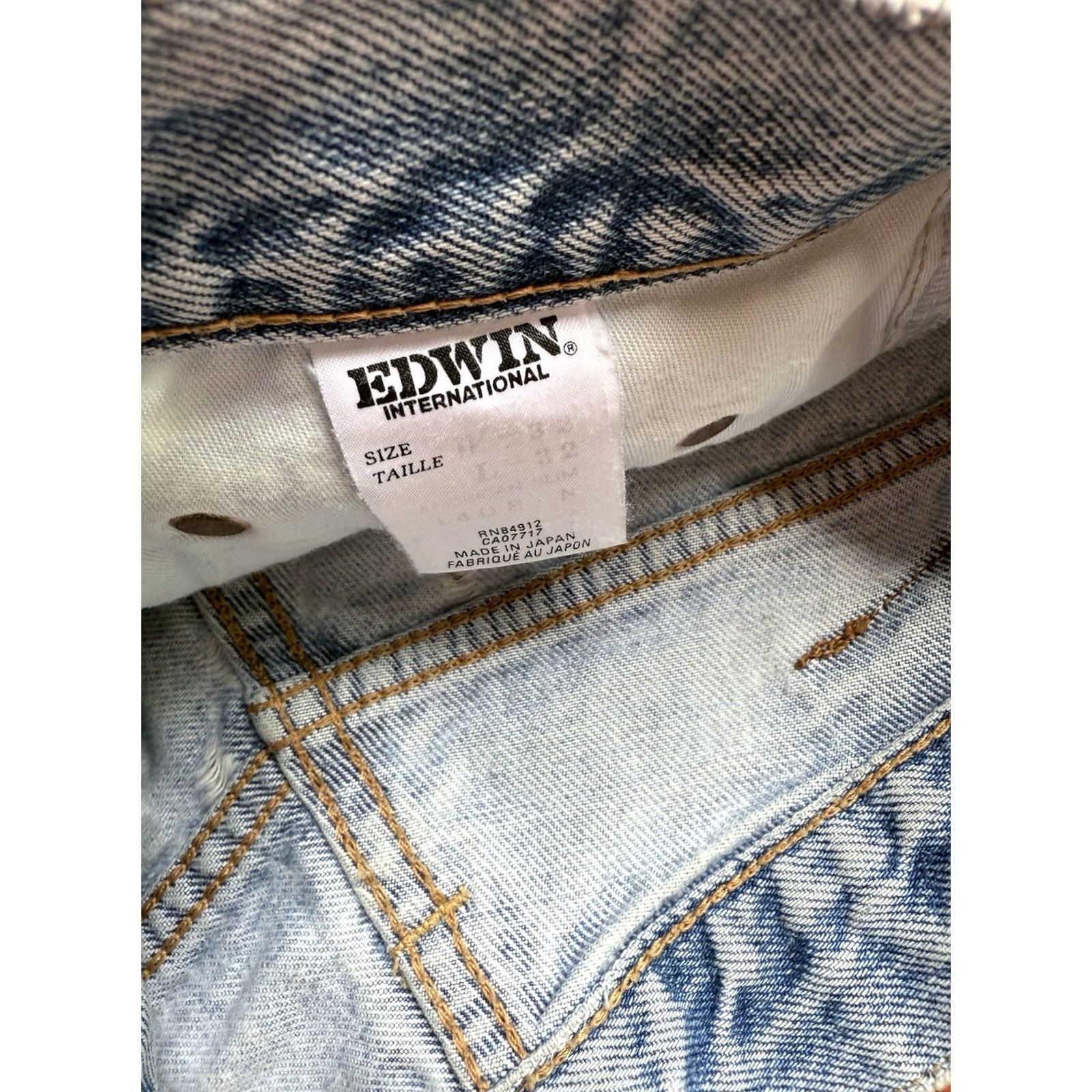 Edwin VINTAGE Edwin Japan Cut Off Jean Shorts Women’s 32 Light Wash Distressed Blue Denim Casual 90s Bohemian Girls Size 24" / US 00 / IT 34 - 2 Thumbnail