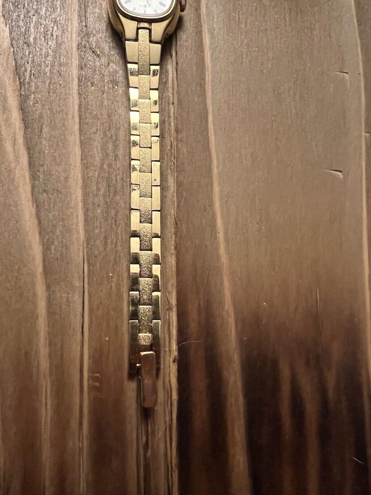 Pulsar Pulsar 672185 Women's Gold Tone Quartz Watch New Battery Size ONE SIZE - 4 Thumbnail