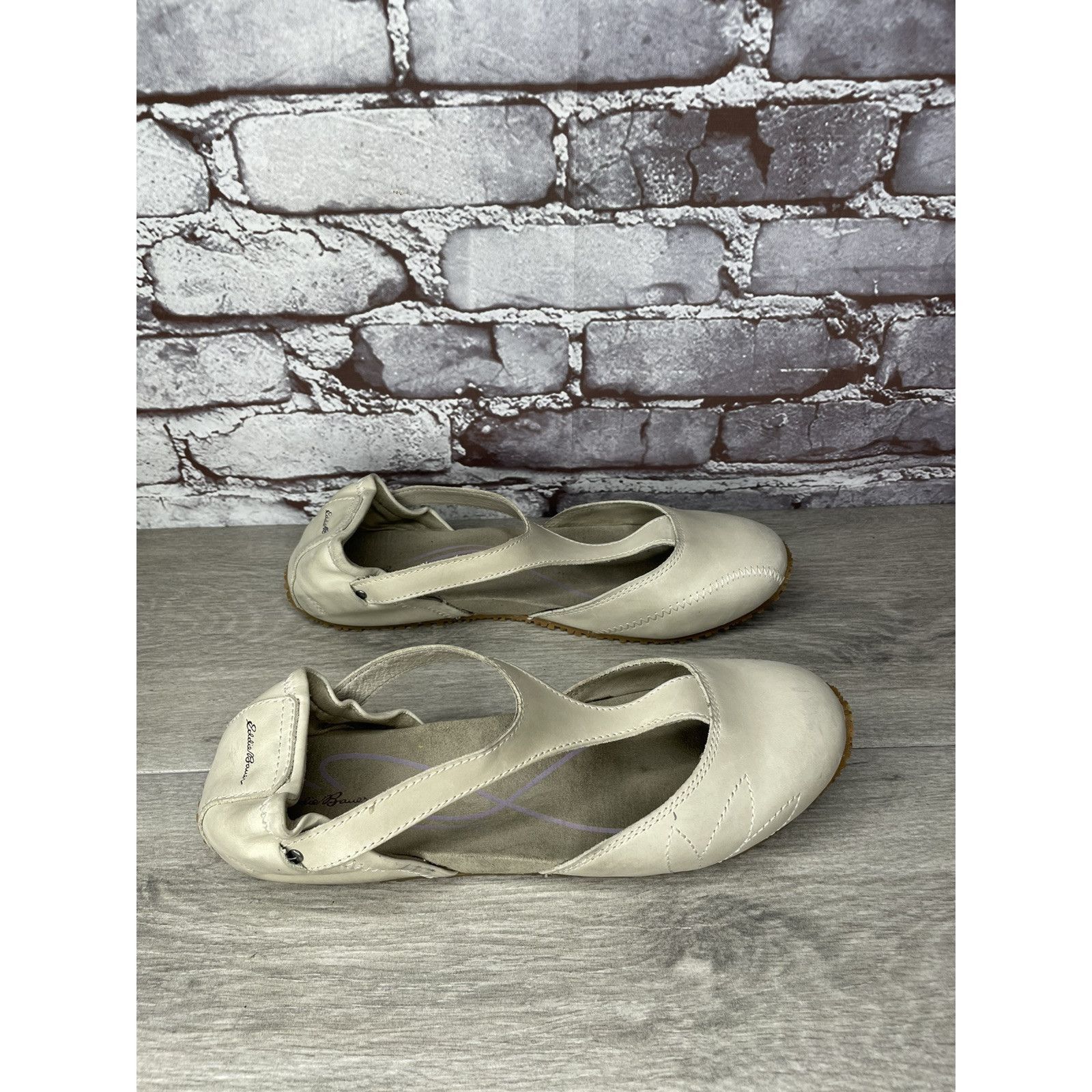 Eddie Bauer Eddie Bauer Beige Ivory Leather Closed Clogs Athletic Shoes Size US 10 / IT 40 - 14 Thumbnail