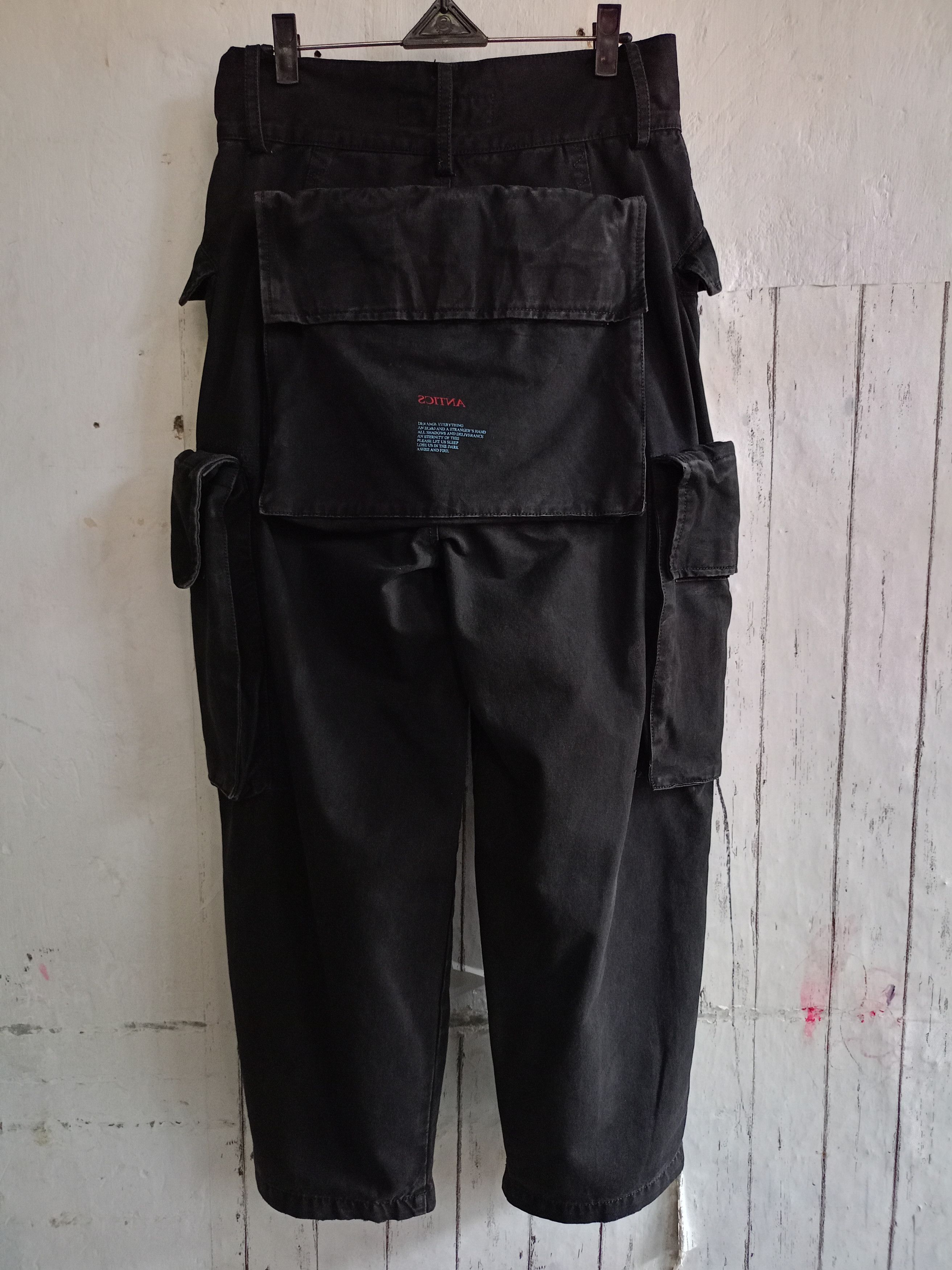 Designer × Japanese Brand Umamiism 3D Pocket Cargo pants Size US 30 / EU 46 - 2 Thumbnail