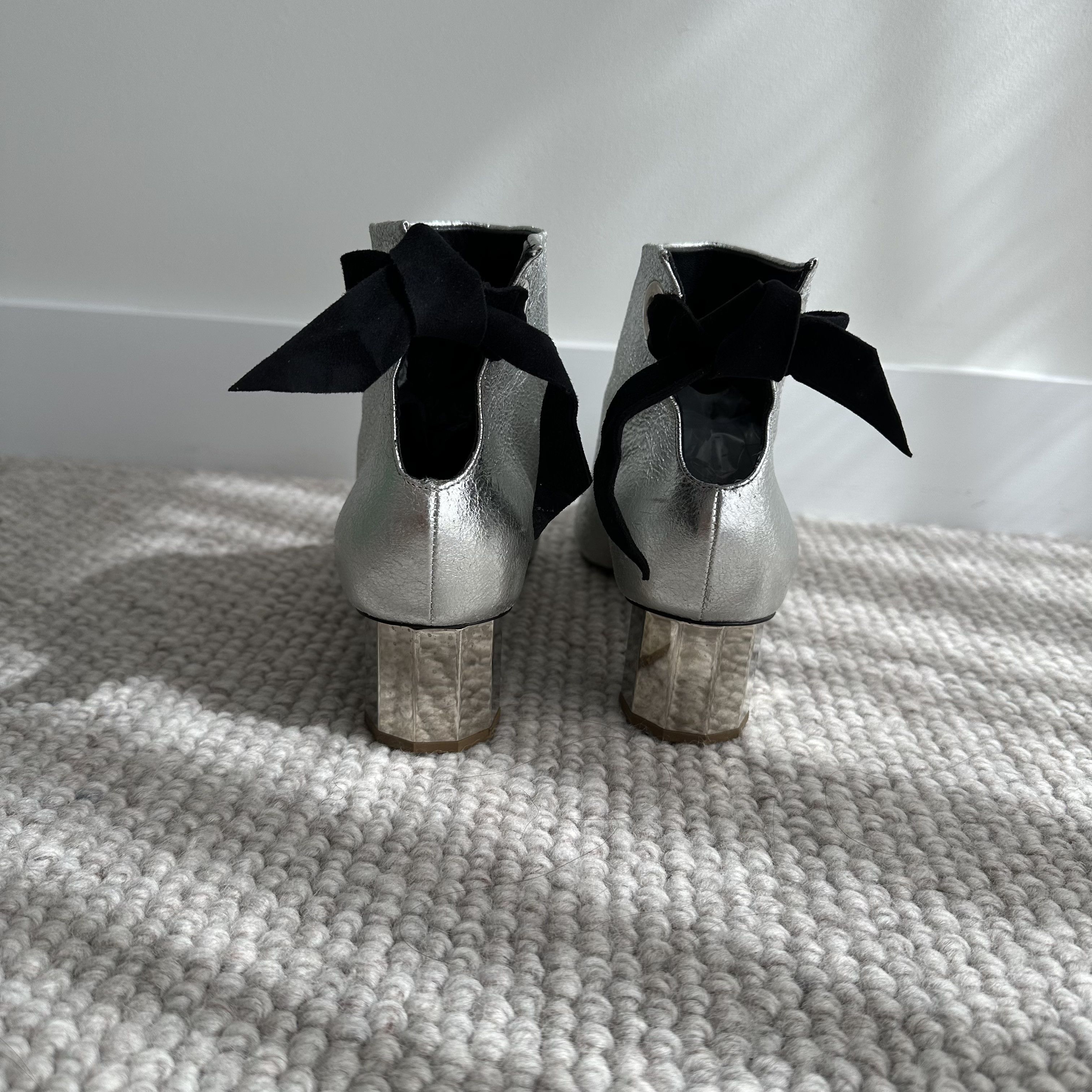 Proenza Schouler Proenza Schouler Spectra Silver Metallic Booties Size US 6.5 / IT 36.5 - 2 Thumbnail