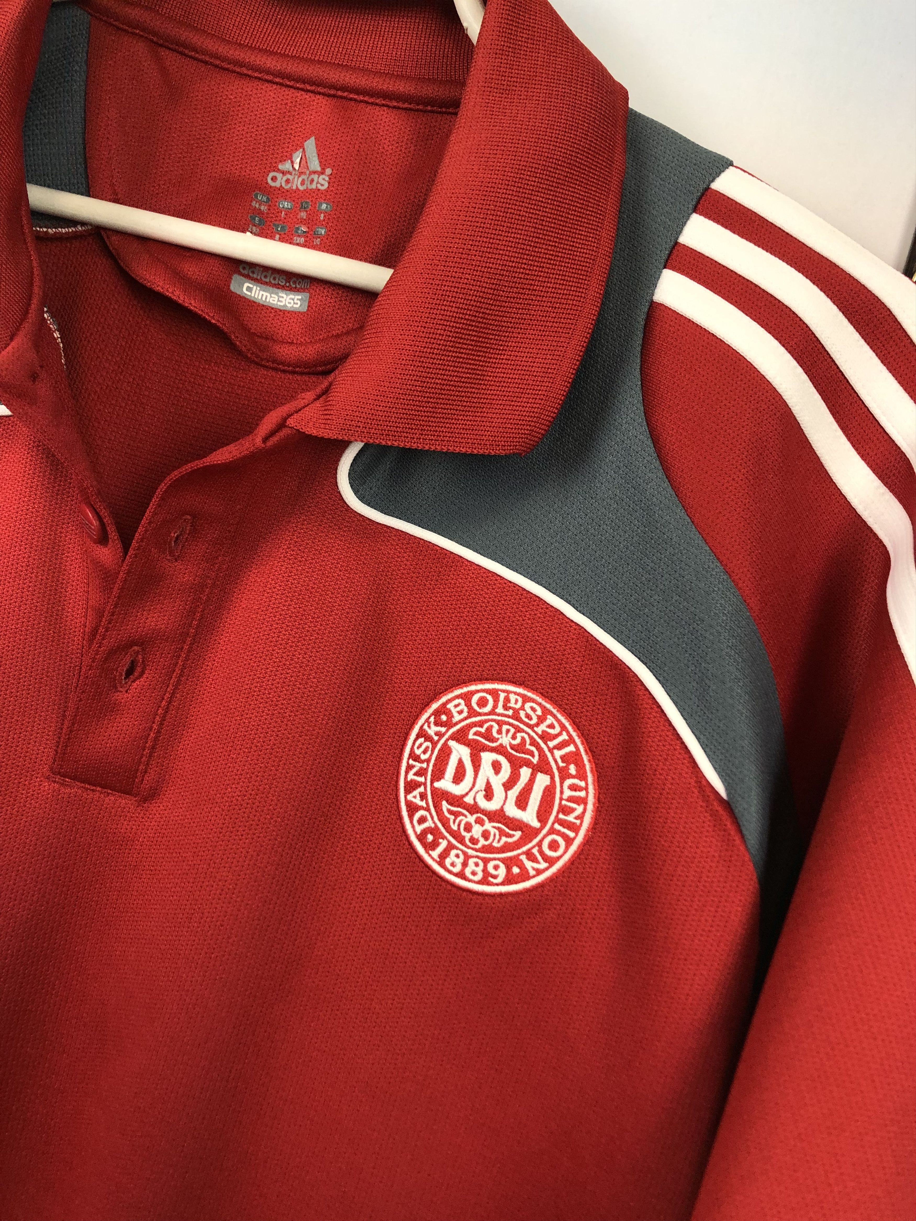 Adidas Vintage Adidas Denmark Football Shirt Soccer Train Jersey Size US XL / EU 56 / 4 - 5 Thumbnail