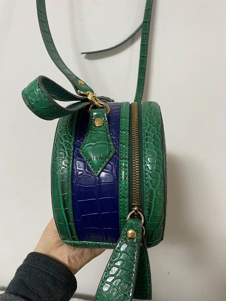 Vivienne Westwood Vivienne Westwood size os Middle-aged round pan Size ONE SIZE - 3 Thumbnail