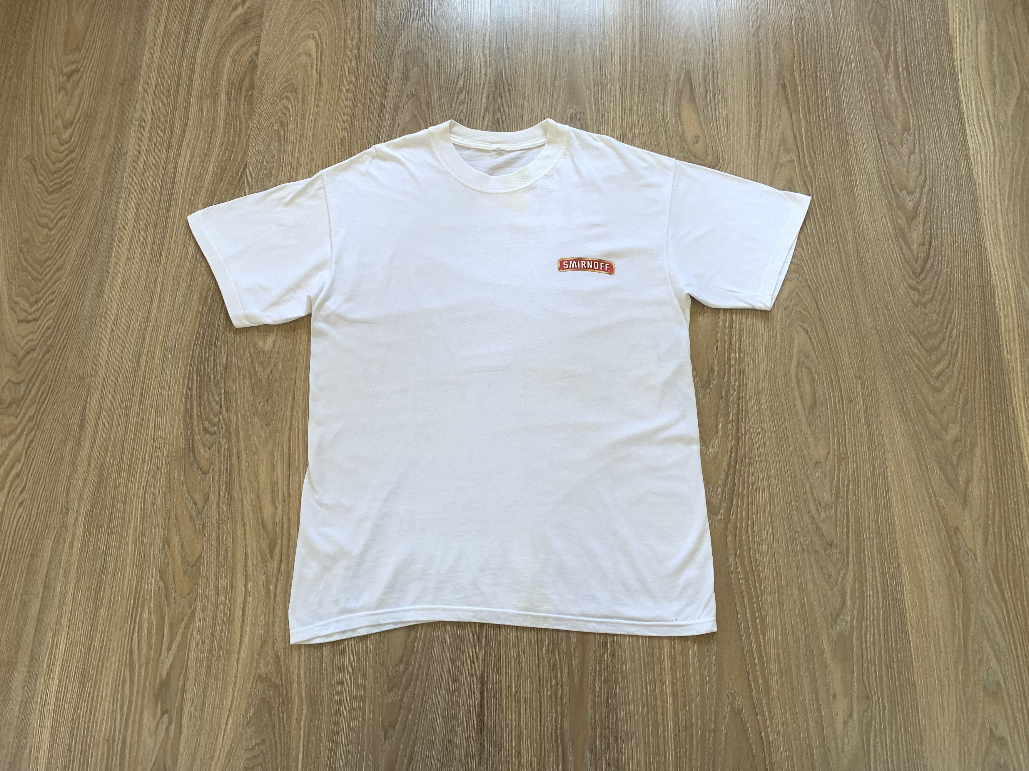 Other Vintage Smirnoff Vodka White T Shirt Size US L / EU 52-54 / 3 - 1 Thumbnail