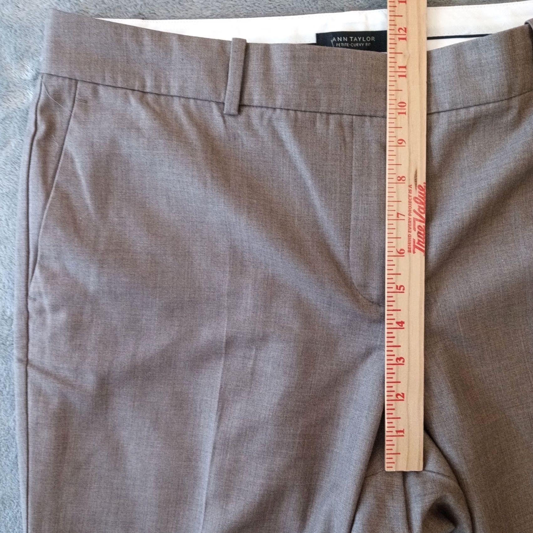 Ann Taylor Ann Taylor Petite Curvy Fit Dress Pants Womens 14P Gray Pockets Lined 36x28 Wool Blend Straight 28 Inseam Wool Blend Mens? Size 36" / US 14 / IT 50 - 4 Thumbnail
