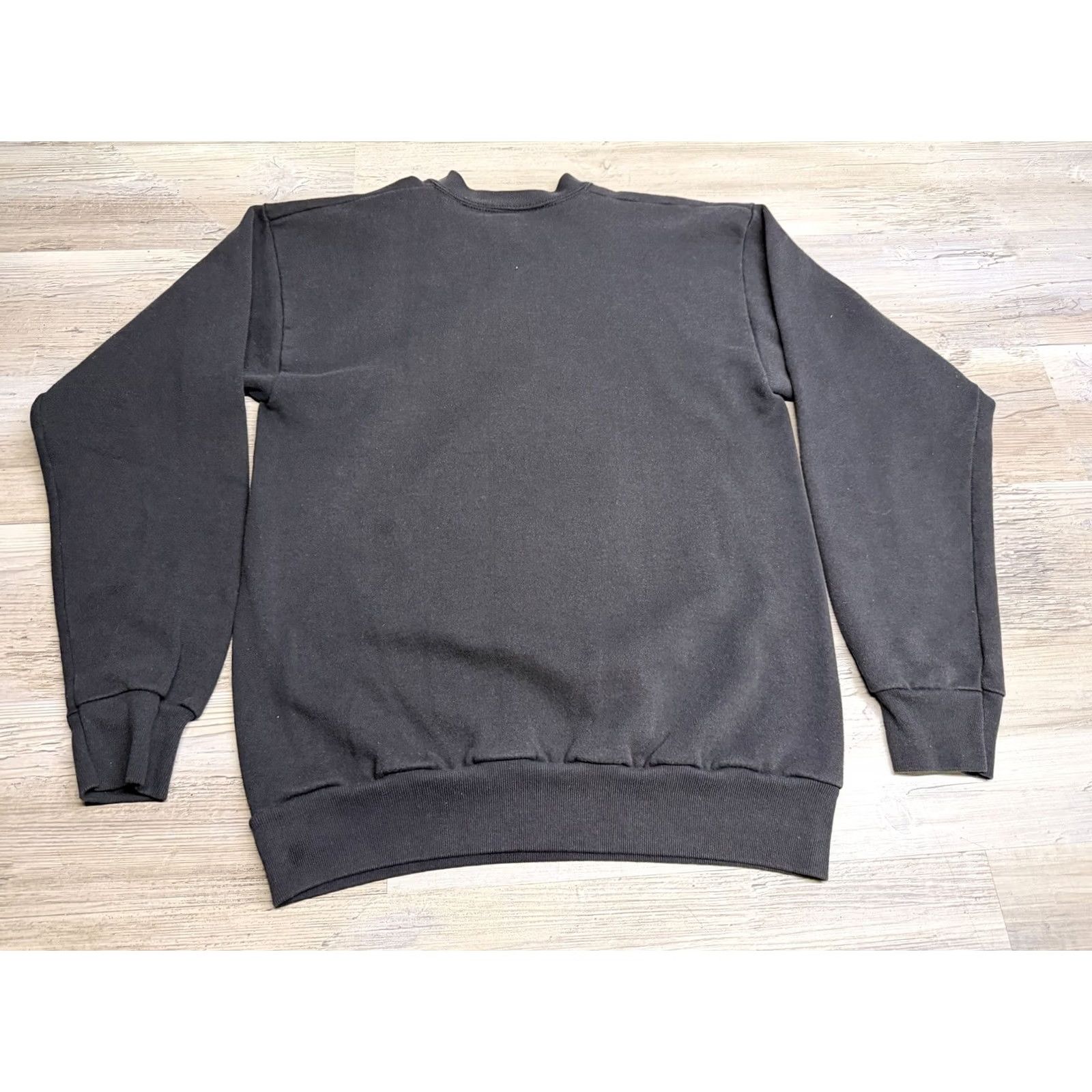 Peanuts Vintage Peanuts Snoopy Charlie Brown Sweatshirt Black L Pullover Crew Neck Unisex Adults Fall Winter Spring Shirts Size L / US 10 / IT 46 - 2 Thumbnail