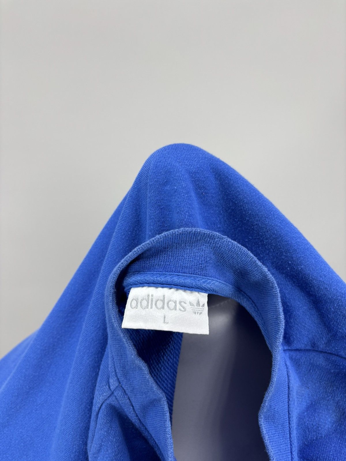 Mens vintage sweatshirt Adidas ATP Tour Size L Color Blue