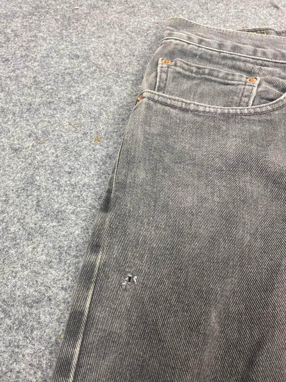 Levi's vintage levis 550 faded black distressed denim Size US 40 / EU 56 - 12 Thumbnail