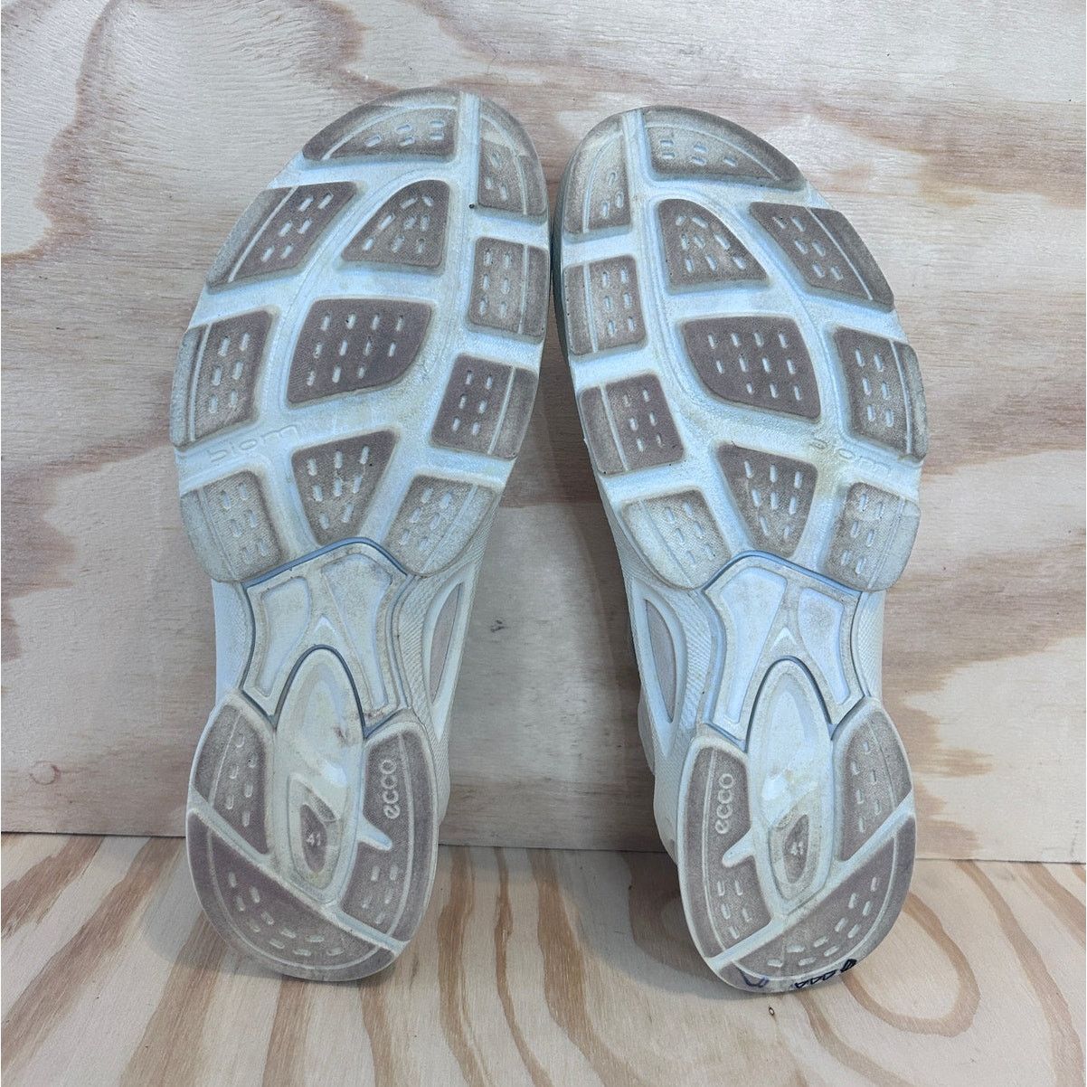 Ecco Ecco - Biom Steet - Sneakers - Gray - Women's - 10 Size US 10 / IT 40 - 8 Thumbnail