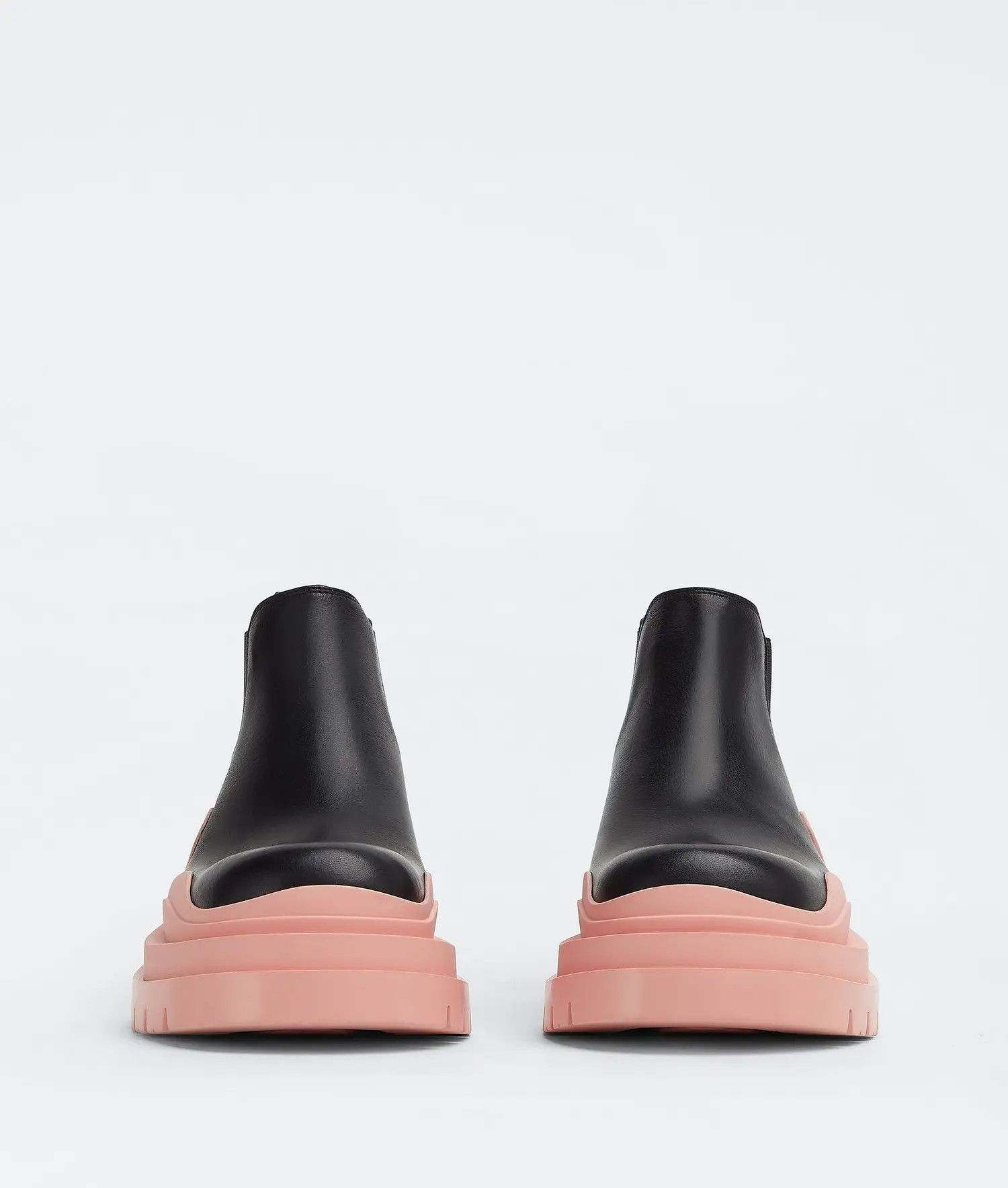 Bottega Veneta o1bcso1str0225 Tire Ankle Chelsea Boots in Black/Peachy Size US 9 / IT 39 - 2 Thumbnail