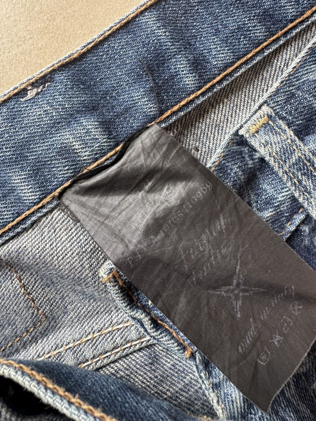 PDF Formy Studio 1/1 “Denim Fever” Reworked Jeans Size US 31 - 6 Thumbnail