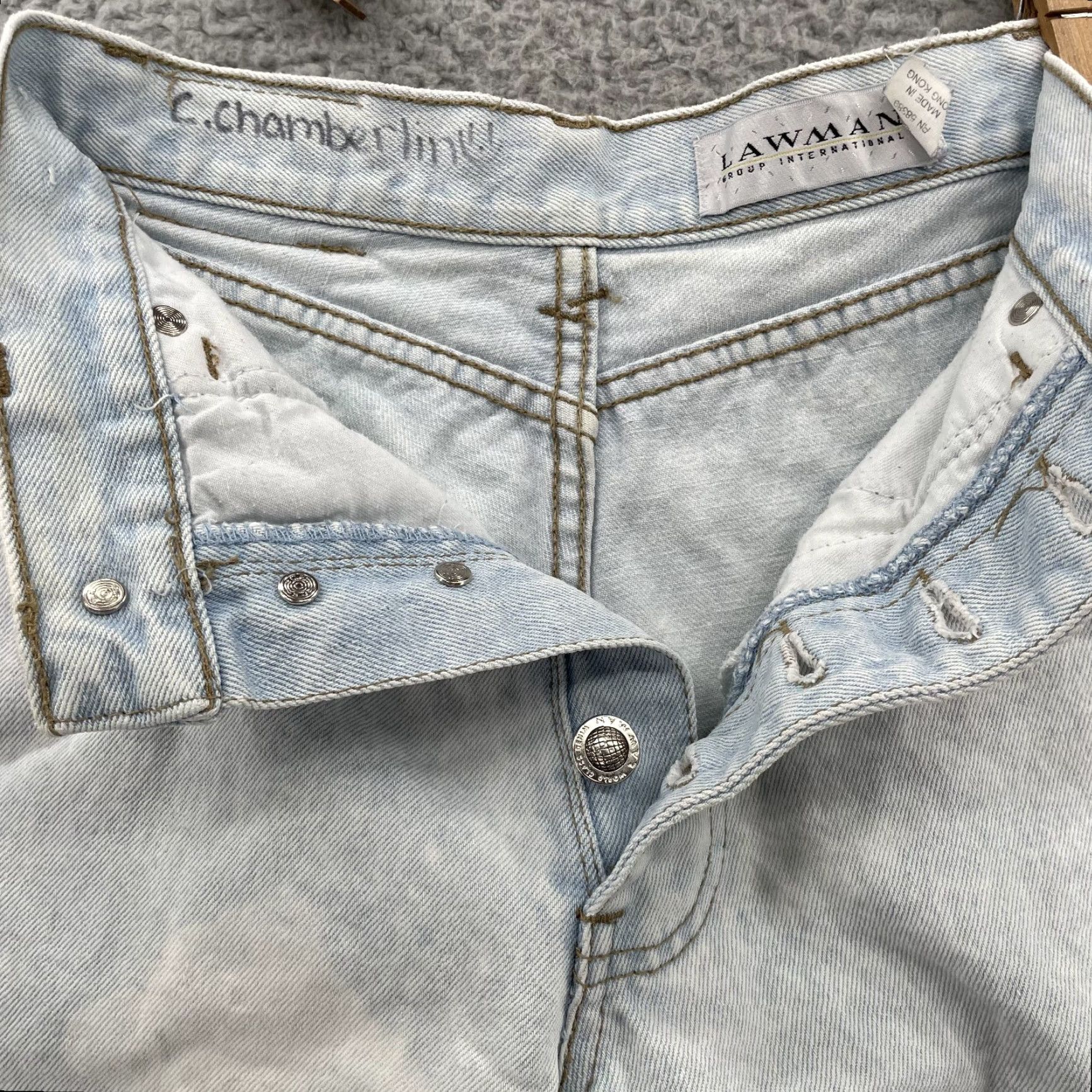 Vintage VINTAGE Lawman Bermuda Shorts Women 5 Blue Denim 90s Retro Classic Americana 80s Cotton Jeans Shorts Womens Size 27" / US 4 / IT 40 - 7 Thumbnail