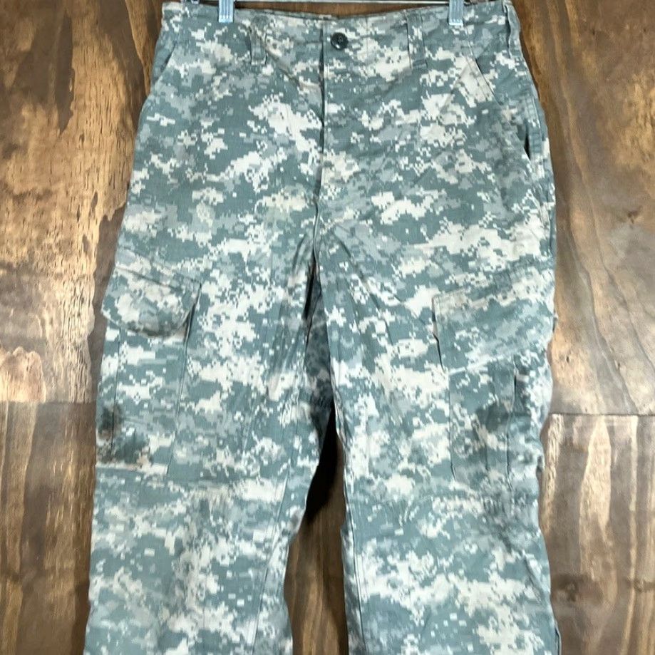 Vintage **U.S Army Combat Green Camo Unisex Trousers Small** User: **U.S Army Combat Green Camo Unisex Trousers Small** Size US 29 - 2 Thumbnail
