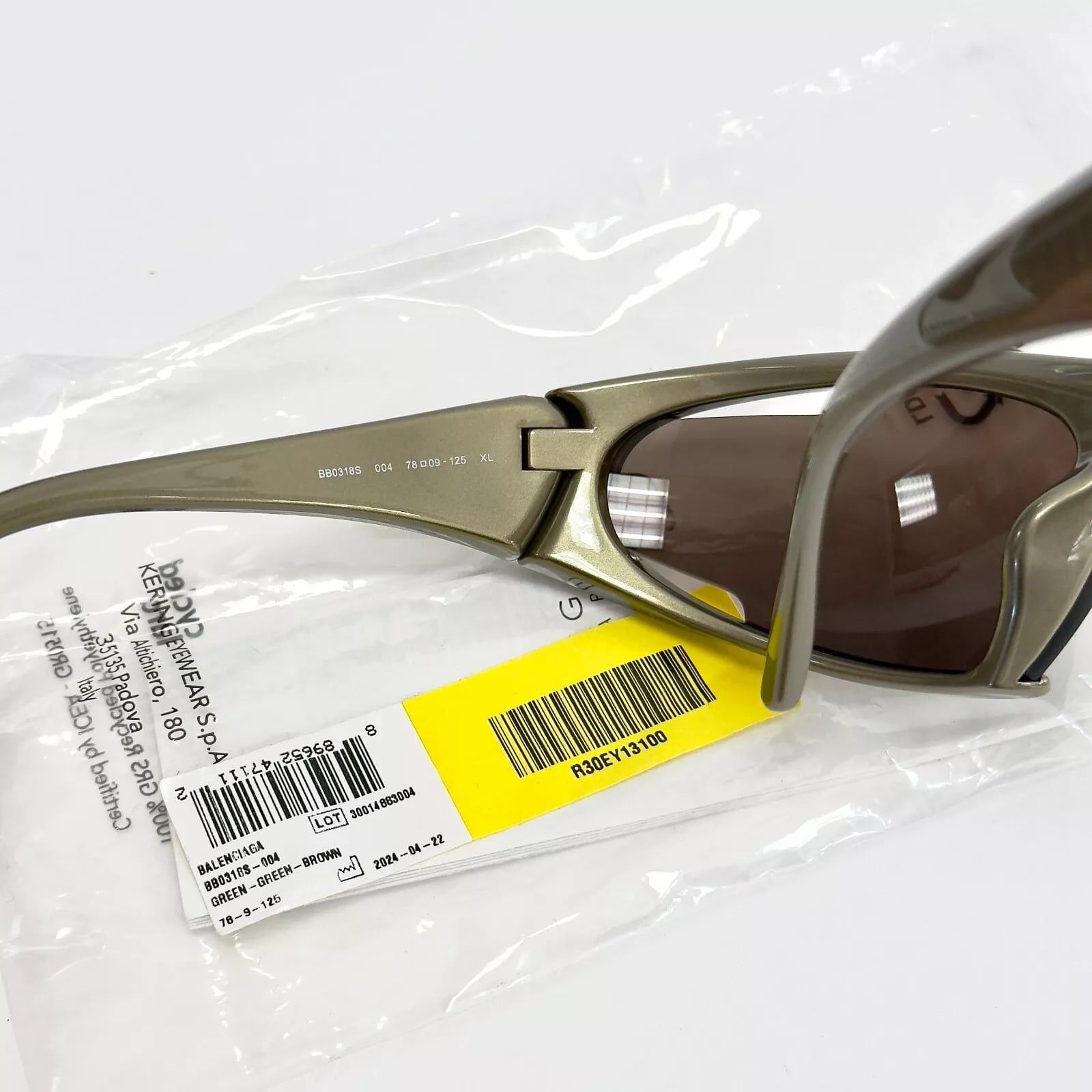 Balenciaga BALENCIAGA DYNAMO 0318 Gold 004 Fashion Sunglasses BB0318 Size ONE SIZE - 7 Thumbnail