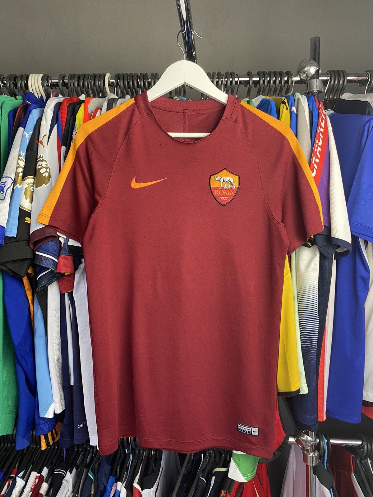 Nike 2014/15 NIKE AC ROMA TRAINING SOCCER FOOTBALL JERSEY SHIRT Size US S / EU 44-46 / 1 - 1 Thumbnail