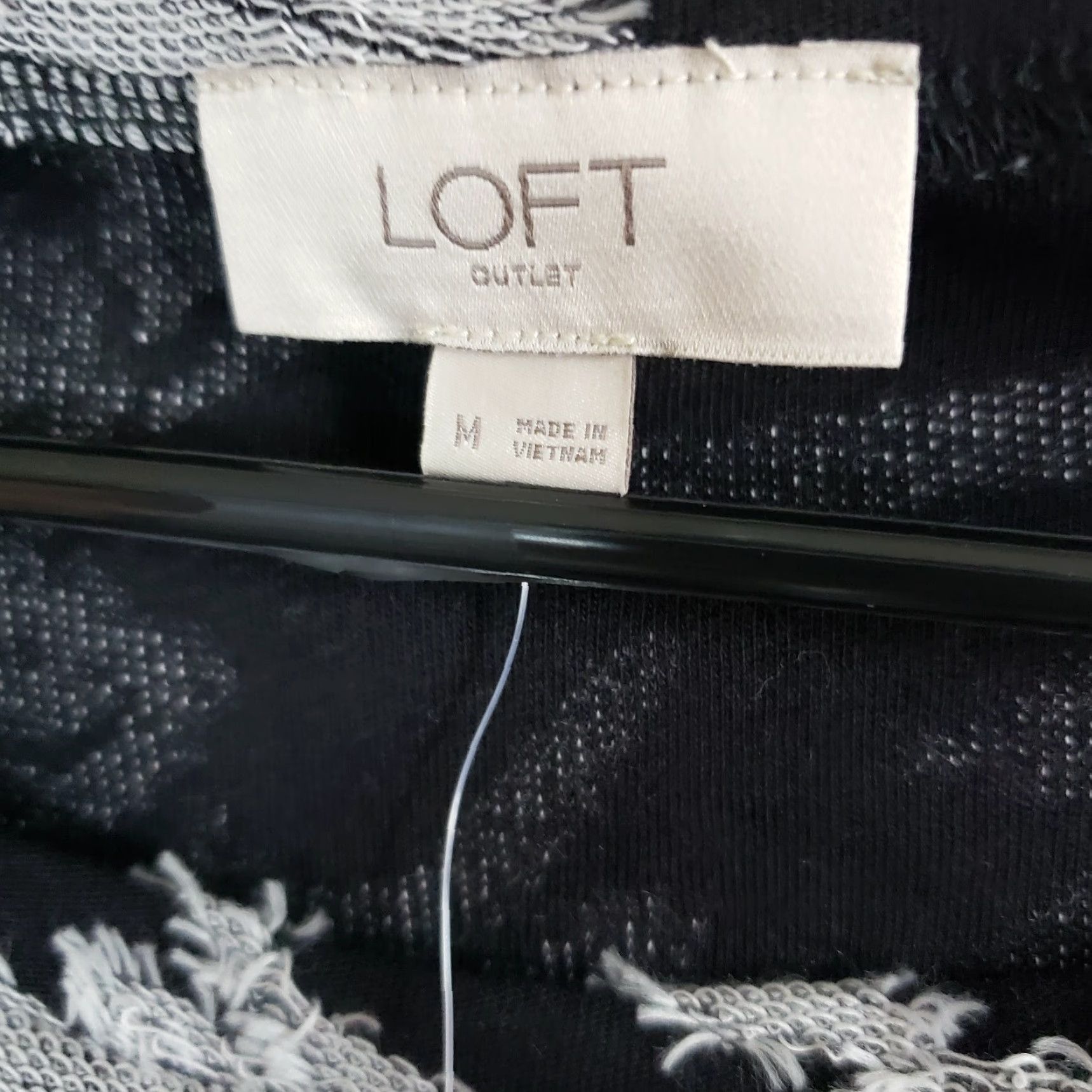Loft Ann Taylor LOFT Top Womens Sz Medium Black Gray Fringe 3/4 Sleeve Cotton Blend Size M / US 6-8 / IT 42-44 - 5 Thumbnail