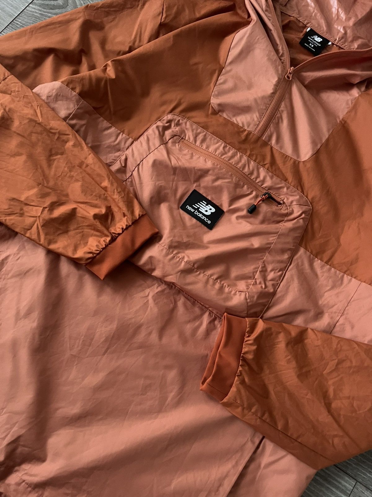 New Balance New Balance Athletics Terrain Packable Shoulder Bag Anorak Size US M / EU 48-50 / 2 - 15 Thumbnail
