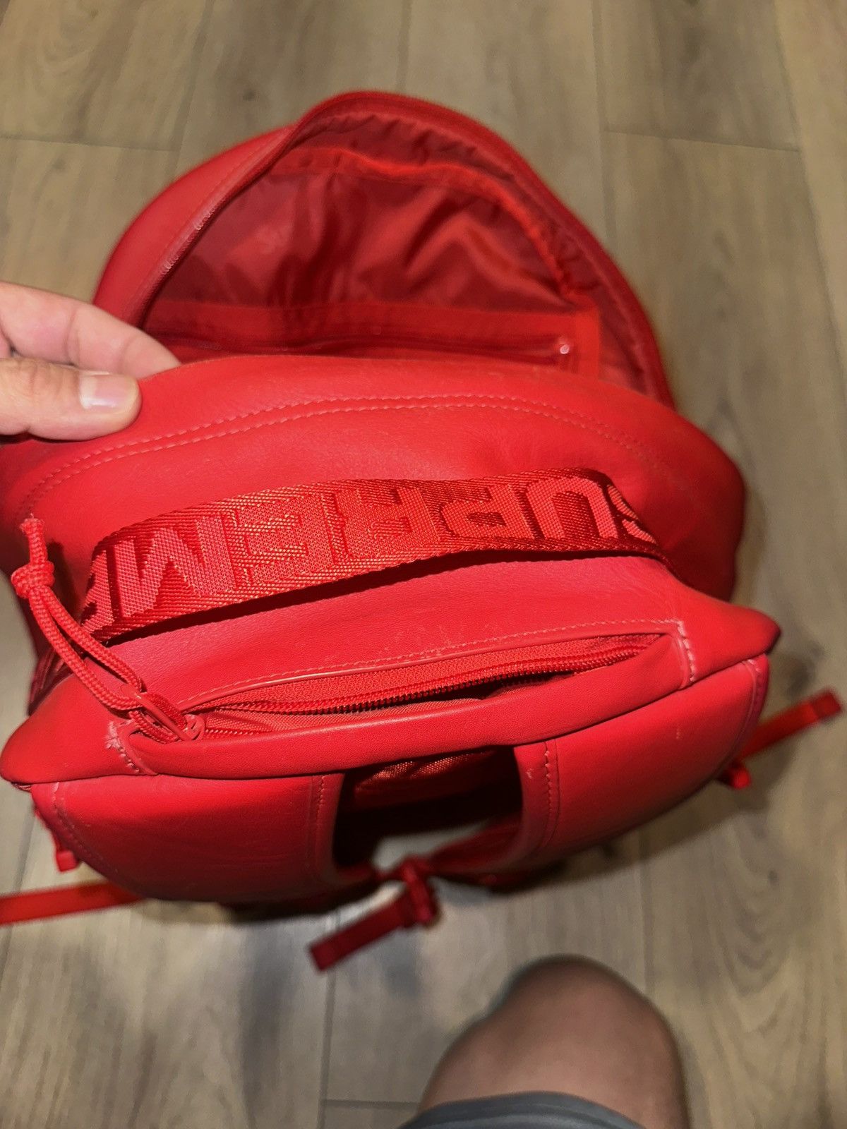 Supreme Supreme - Leather Backpack Red Size ONE SIZE - 13 Thumbnail