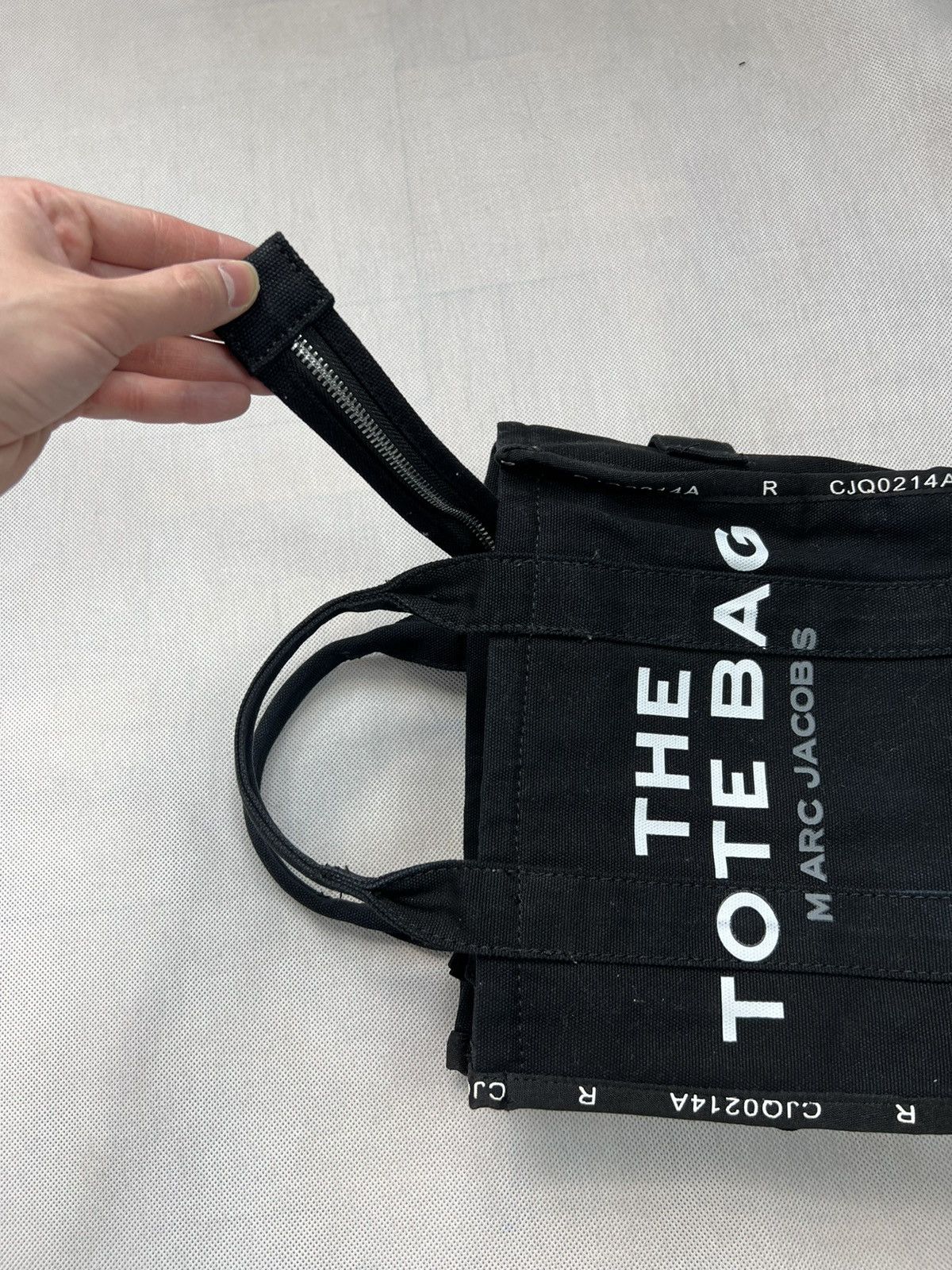 Marc Jacobs Handbag The Tote Bag Marc Jacobs Black High End Size ONE SIZE - 6 Thumbnail